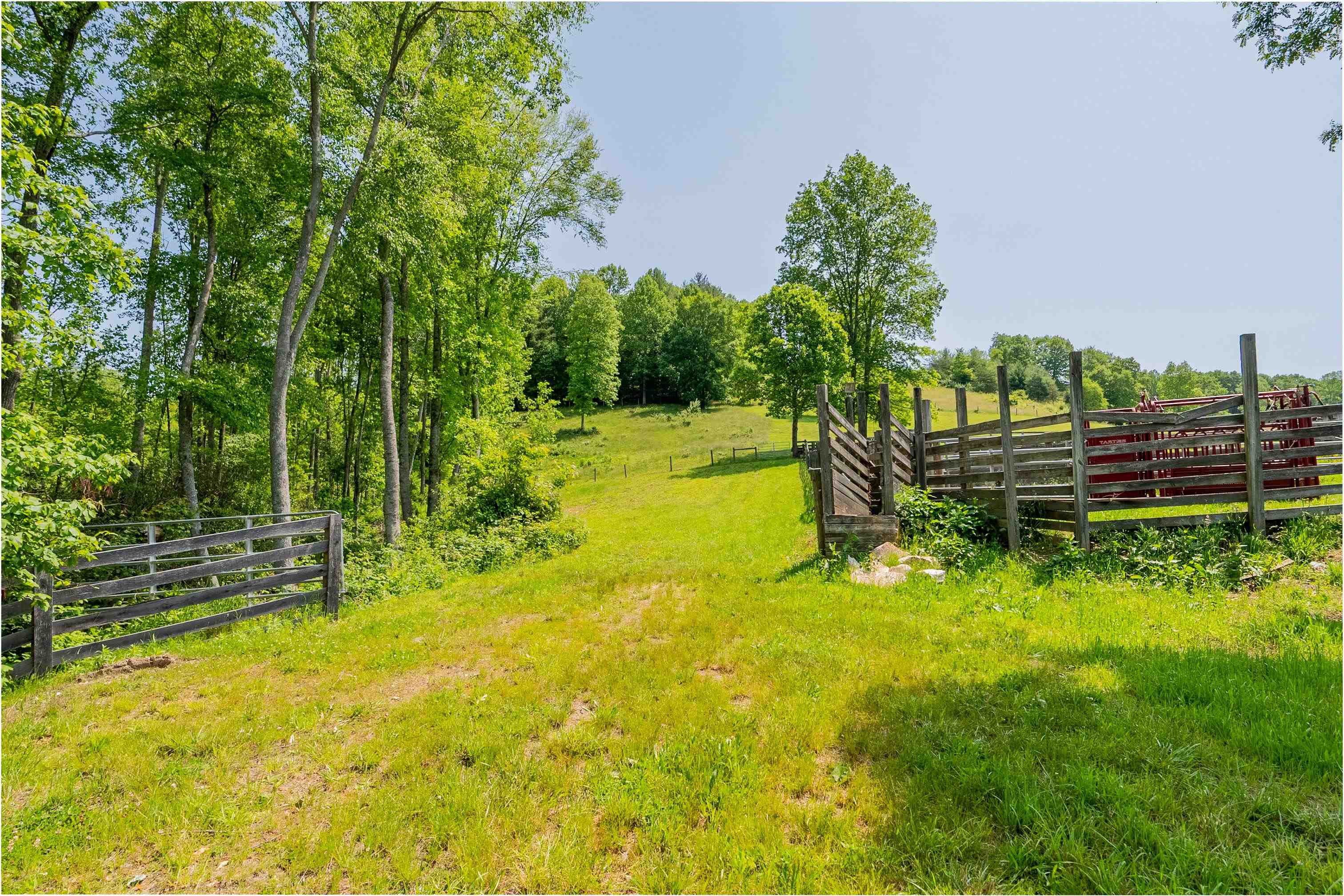 Tbd Gibson Knob Road Laurel Fork VA 24352