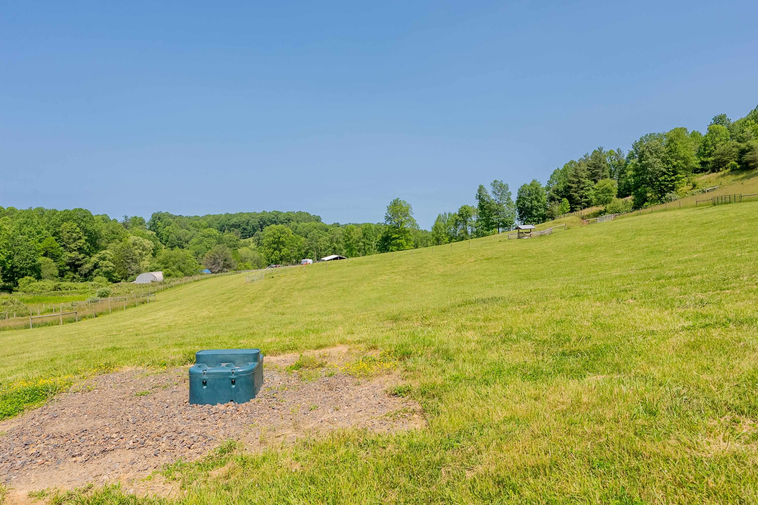 Tbd Gibson Knob Road Laurel Fork VA 24352