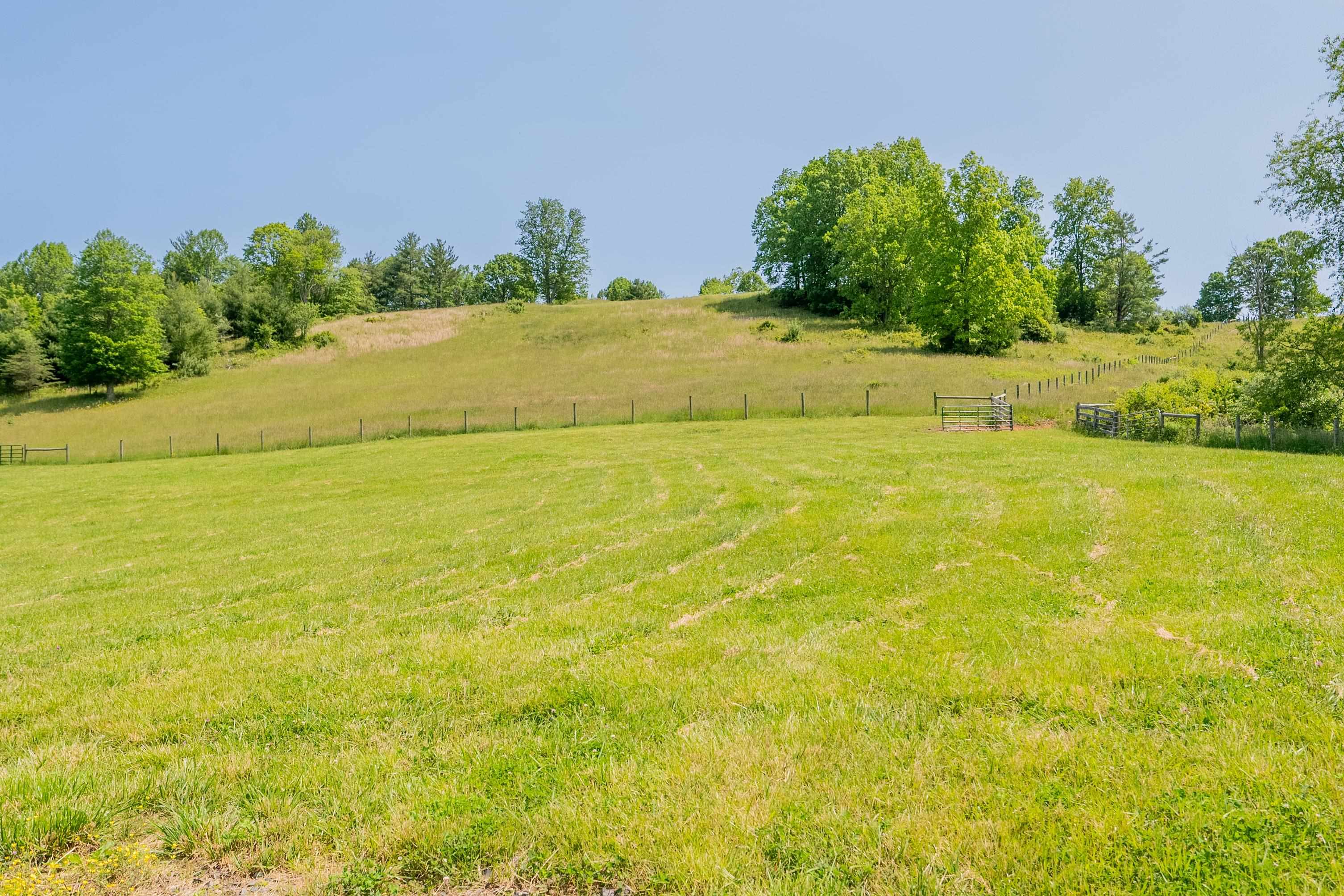 Tbd Gibson Knob Road Laurel Fork VA 24352