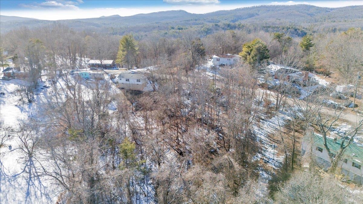 Lot 9/11 Thaxton Road Pulaski VA 24301