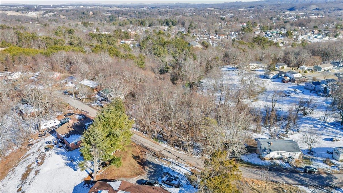 Lot 9/11 Thaxton Road Pulaski VA 24301