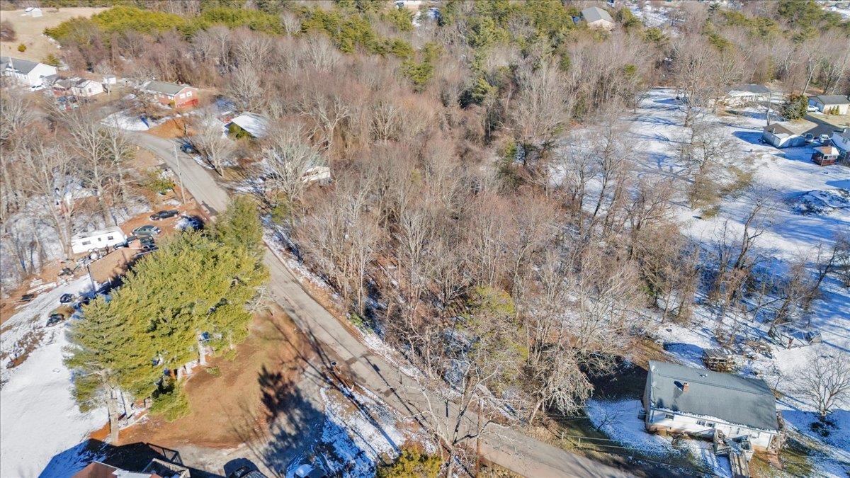 Lot 9/11 Thaxton Road Pulaski VA 24301