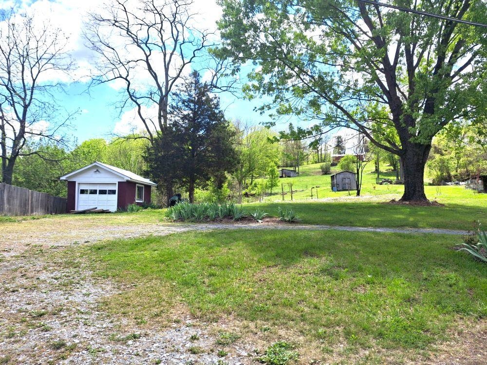 704 Turnpike Road Ripplemead VA 24150