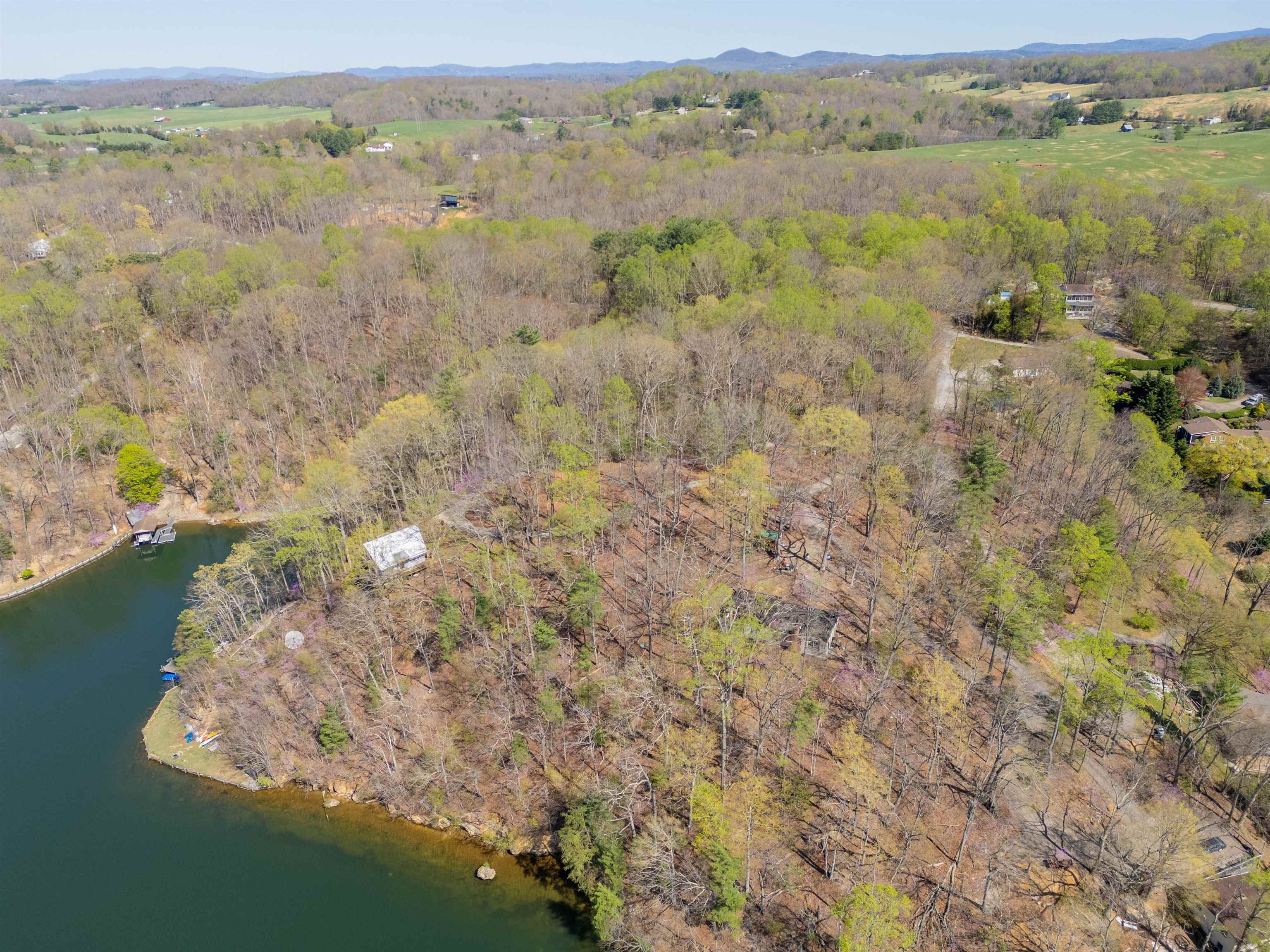 2A Martin Road Radford VA 24141