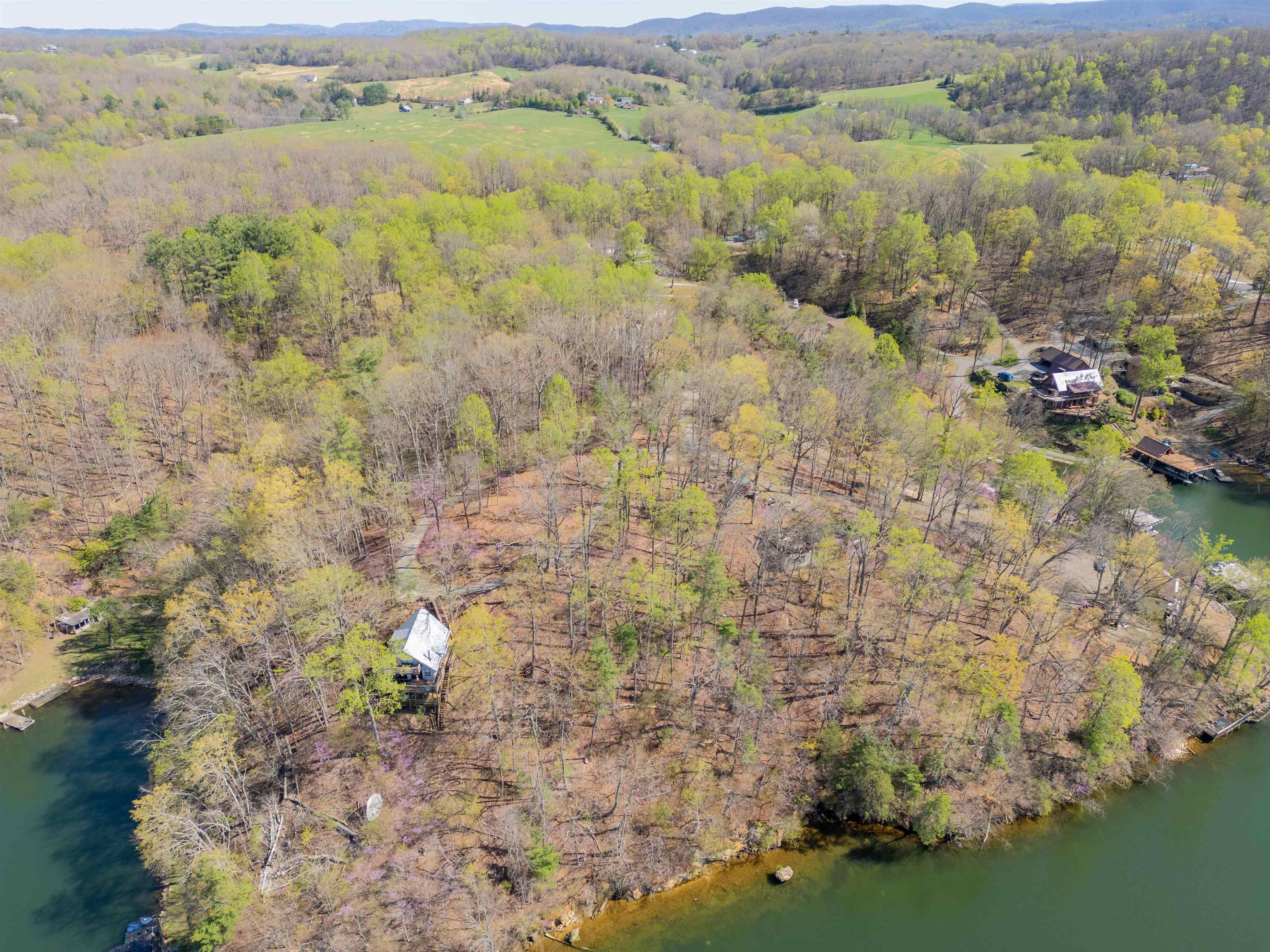 2A Martin Road Radford VA 24141