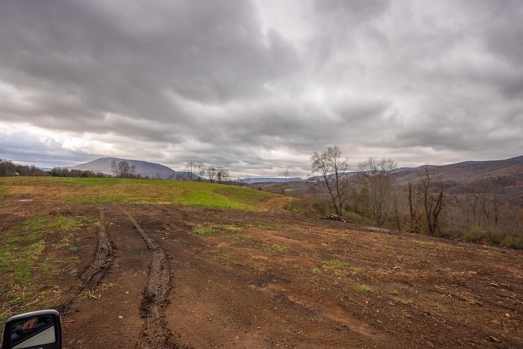 Lot 1 Curve Road Pearisburg VA 24134