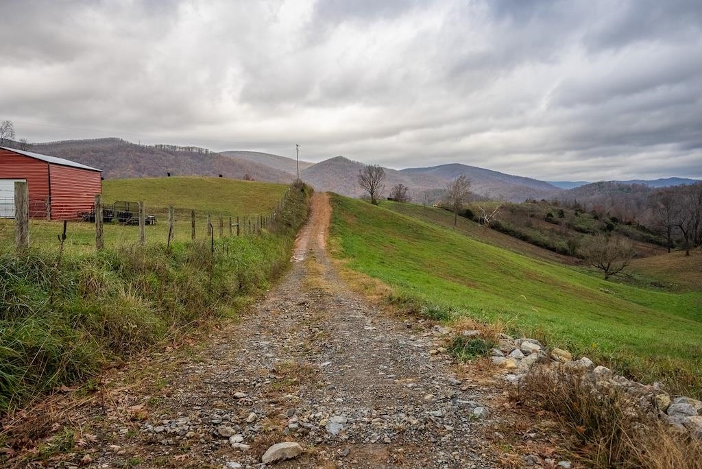Lot 1 Curve Road Pearisburg VA 24134