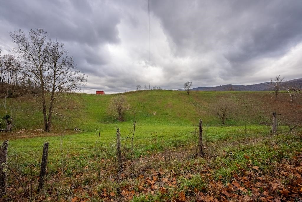 Lot 1 Curve Road Pearisburg VA 24134