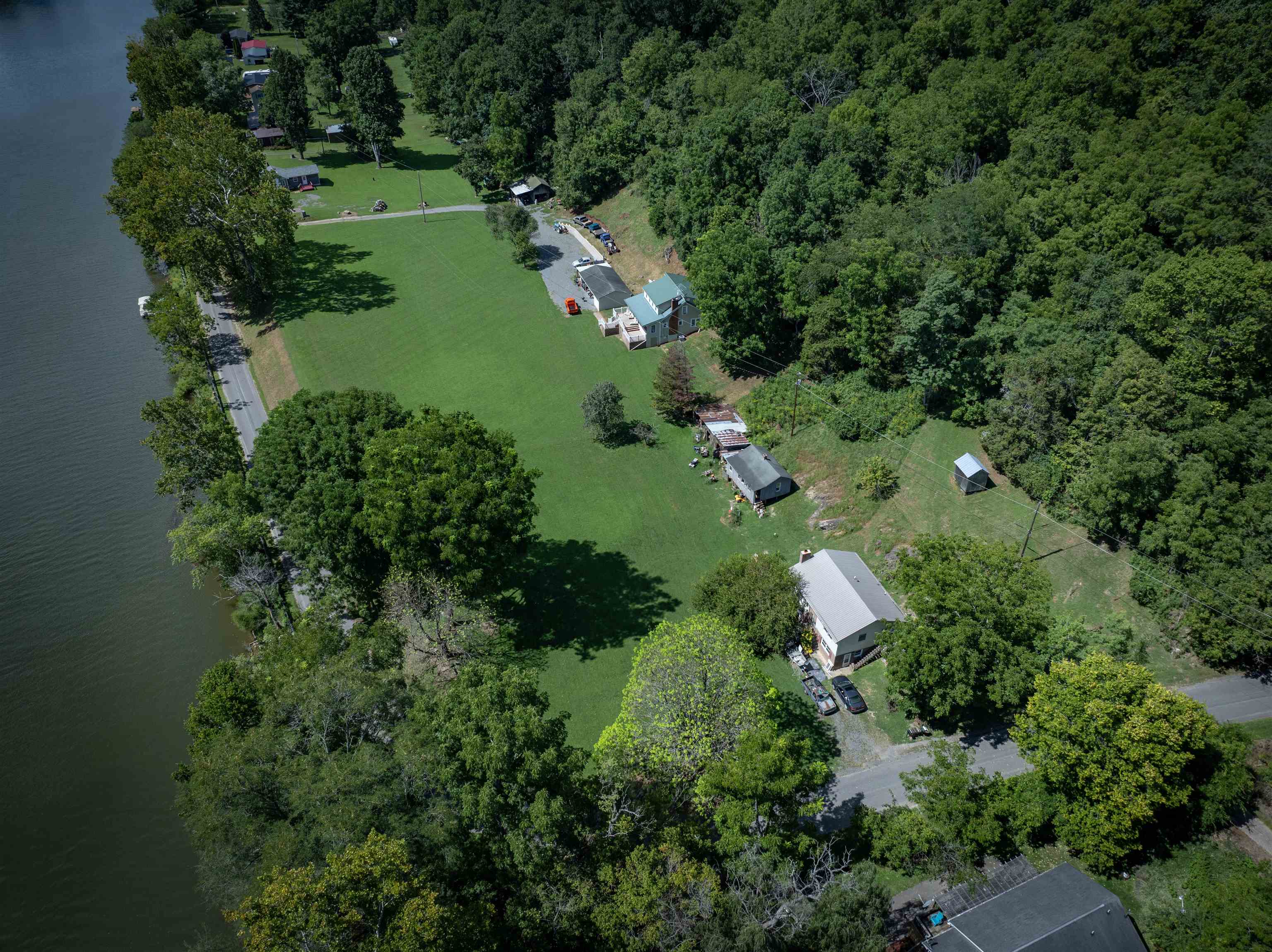 Lot #32 Clarks Ferry Road Draper VA 24324