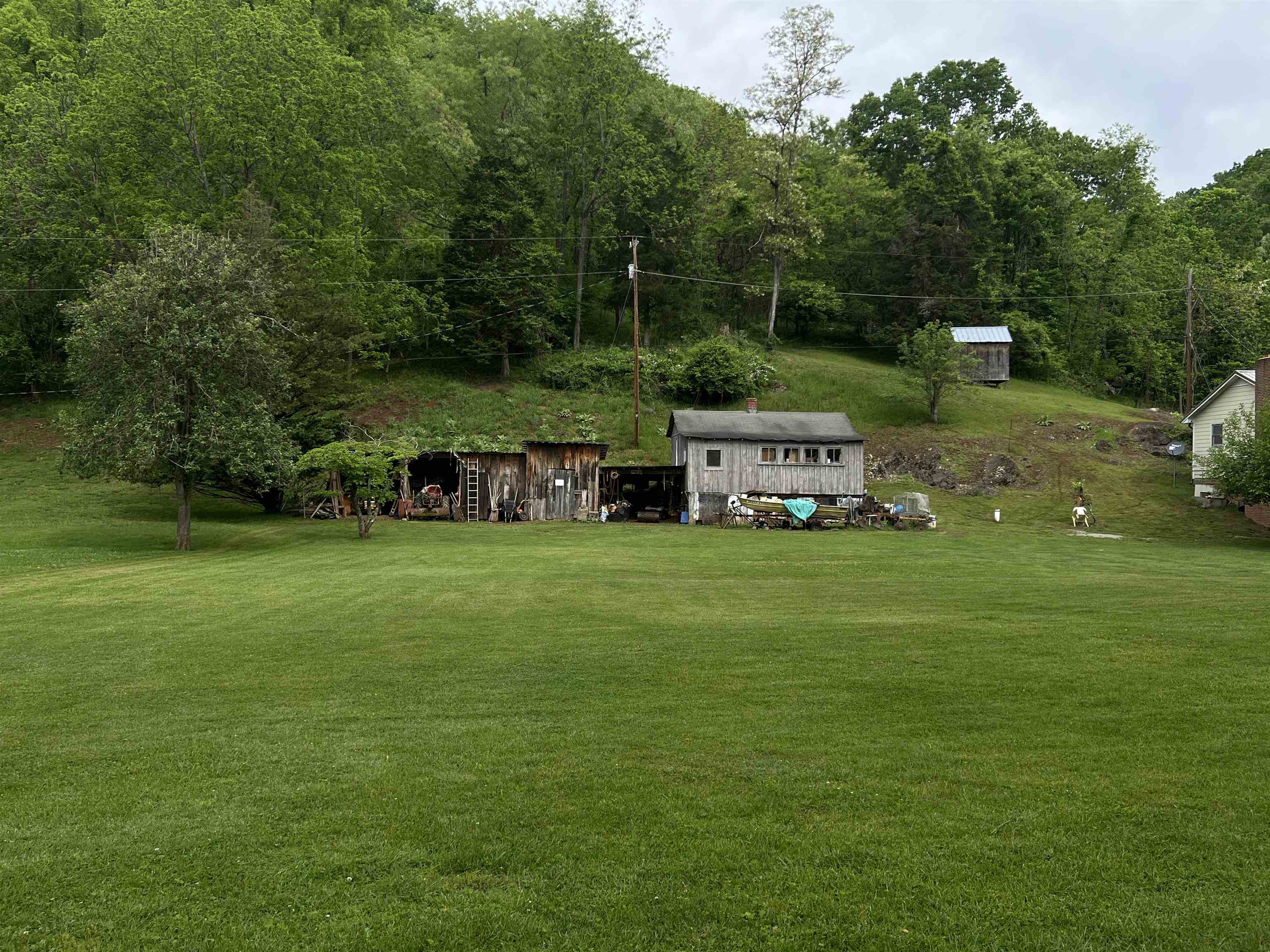 LOT#32 Clarks Ferry Streets Draper VA 24324