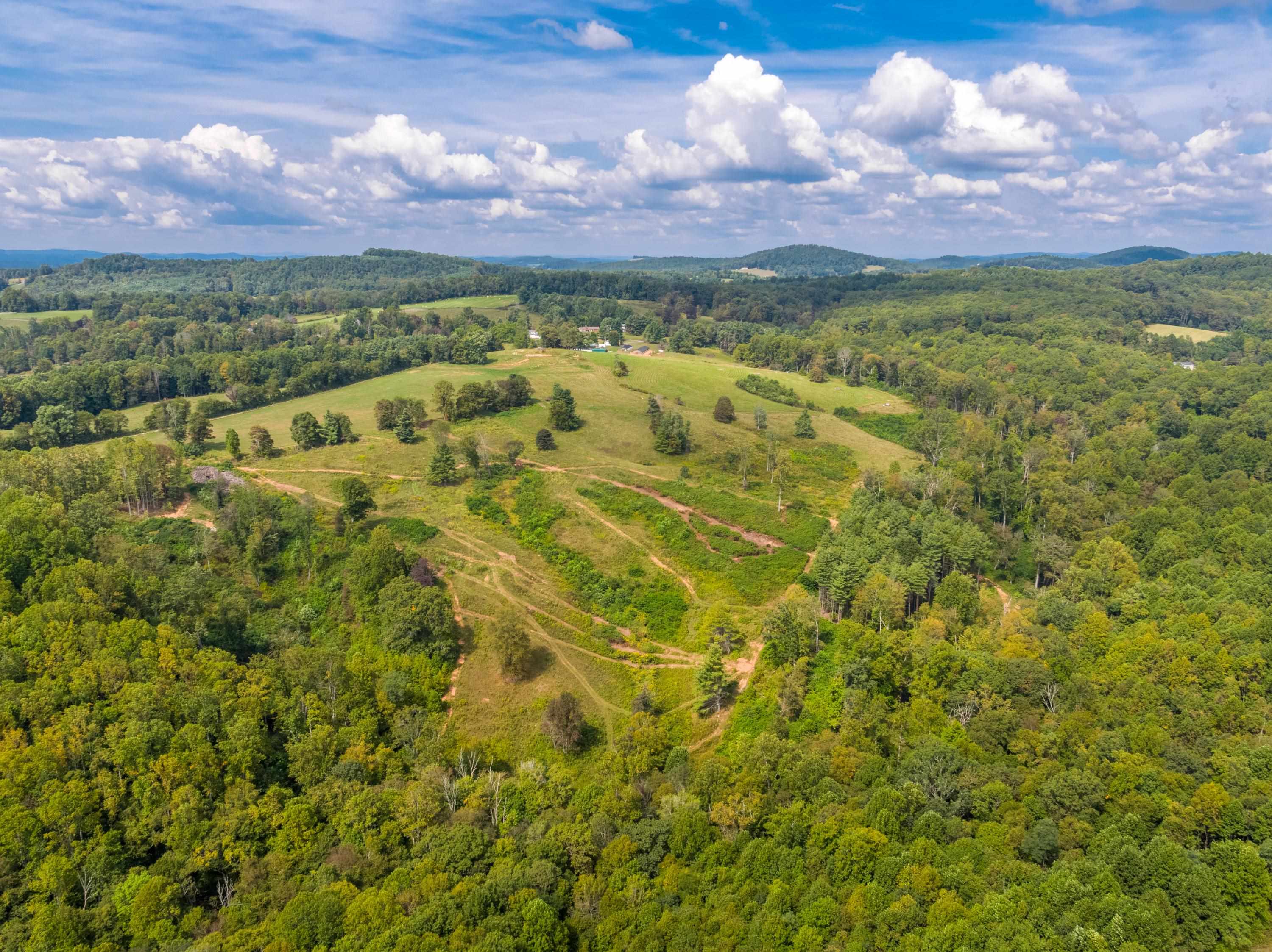 365 Pinnacle Lane Meadows Of Dan VA 24120