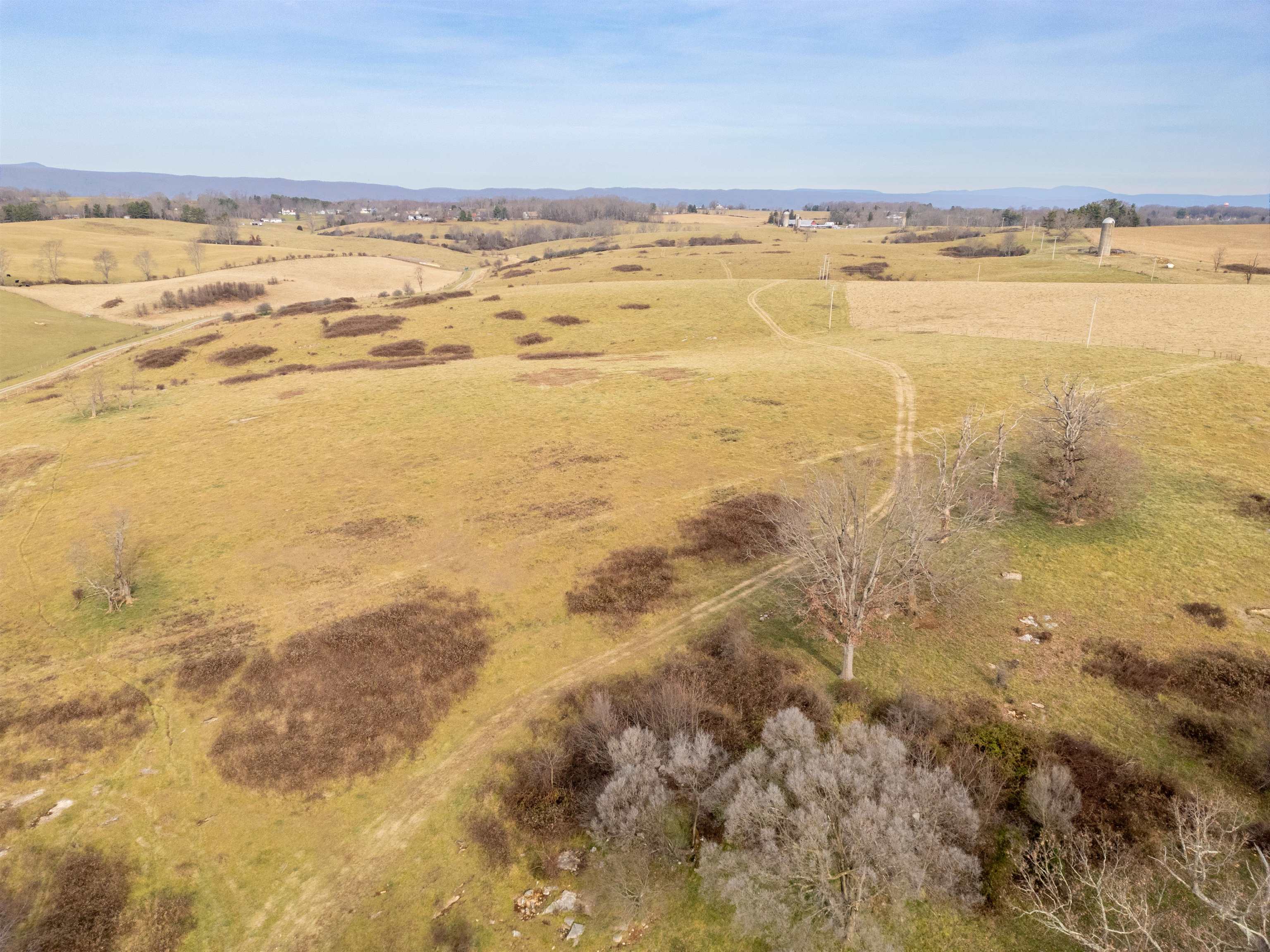 4933 Lee Highway Dublin VA 24084