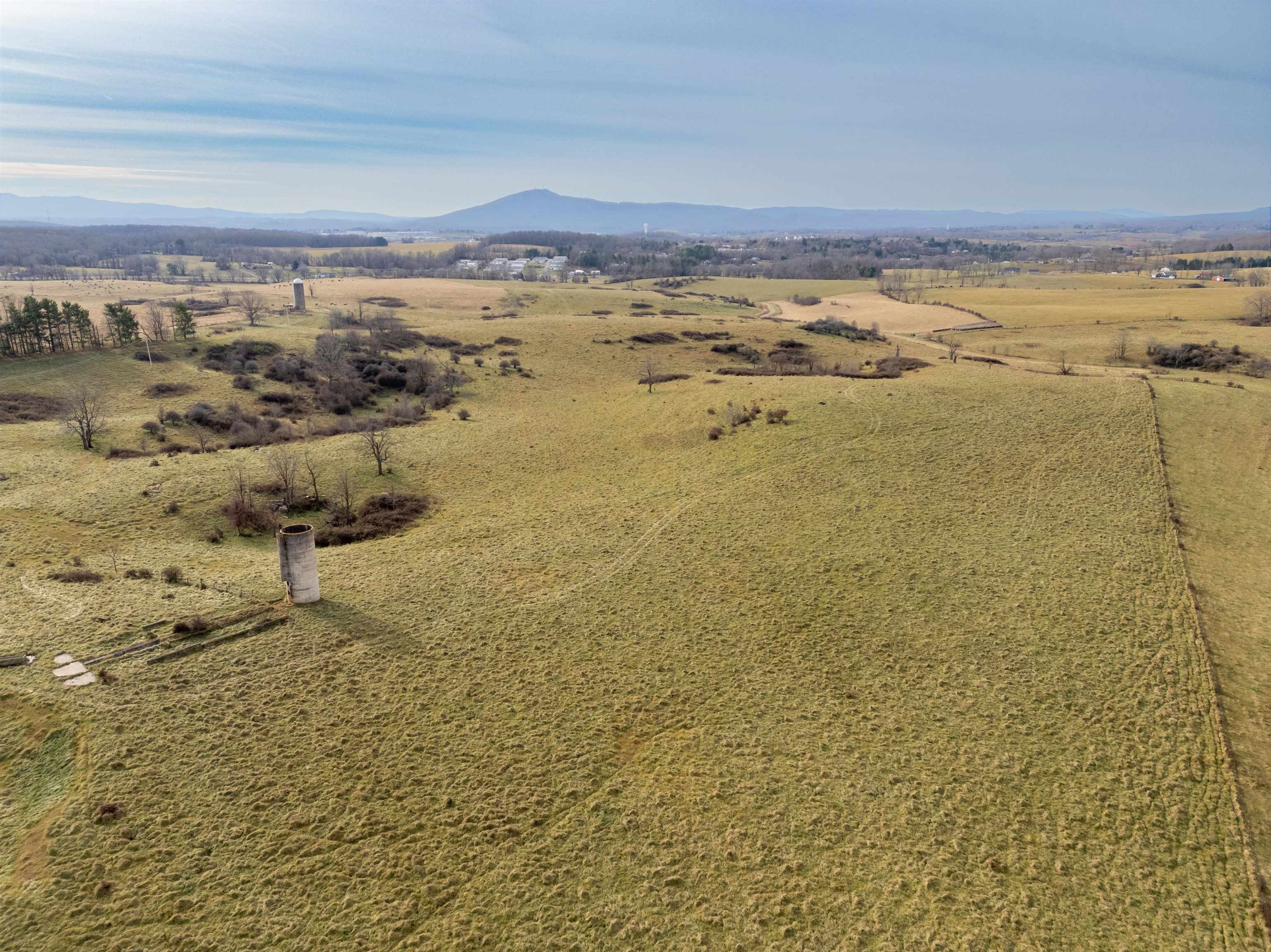 4933 Lee Highway Dublin VA 24084