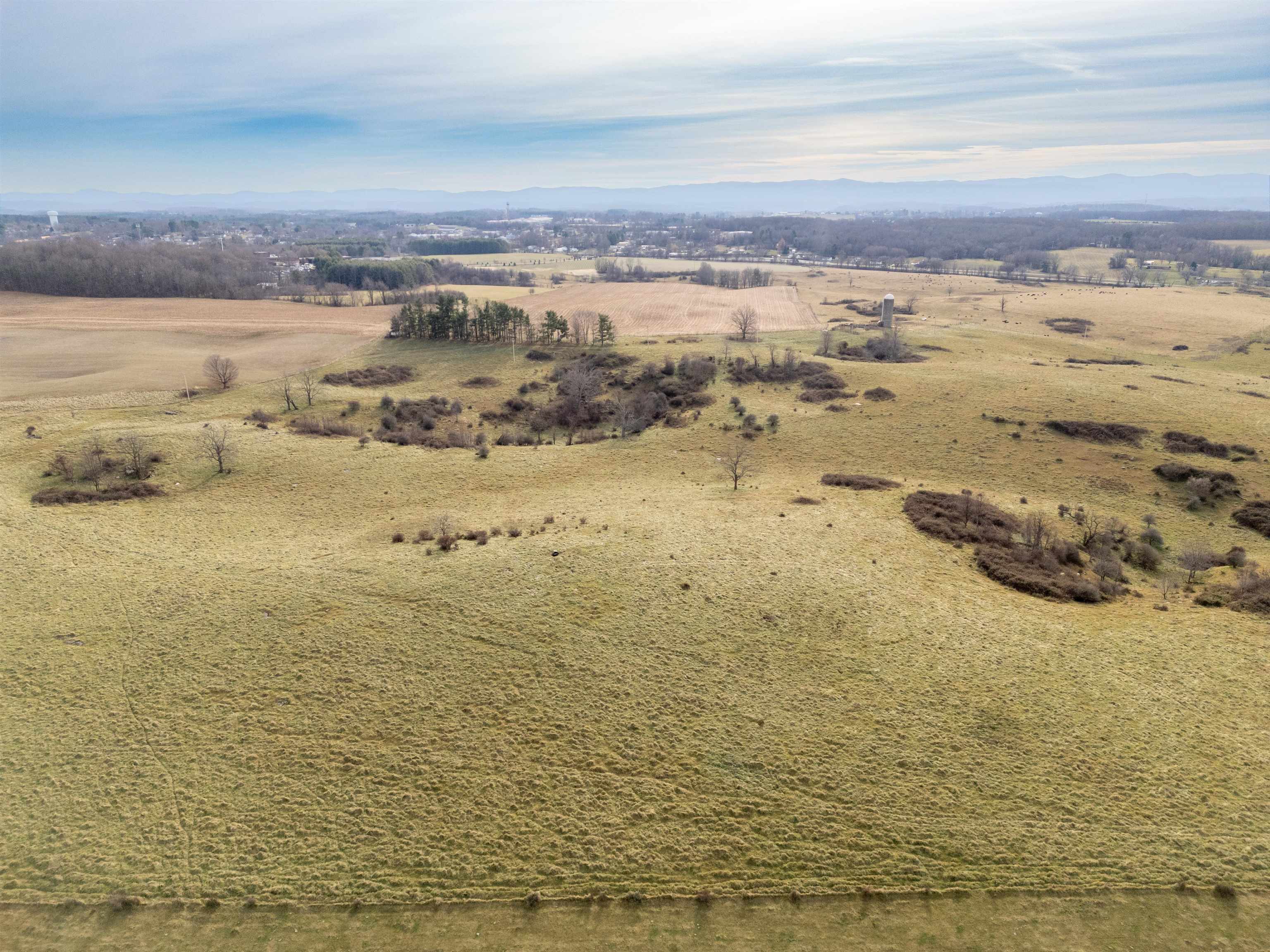 4933 Lee Highway Dublin VA 24084