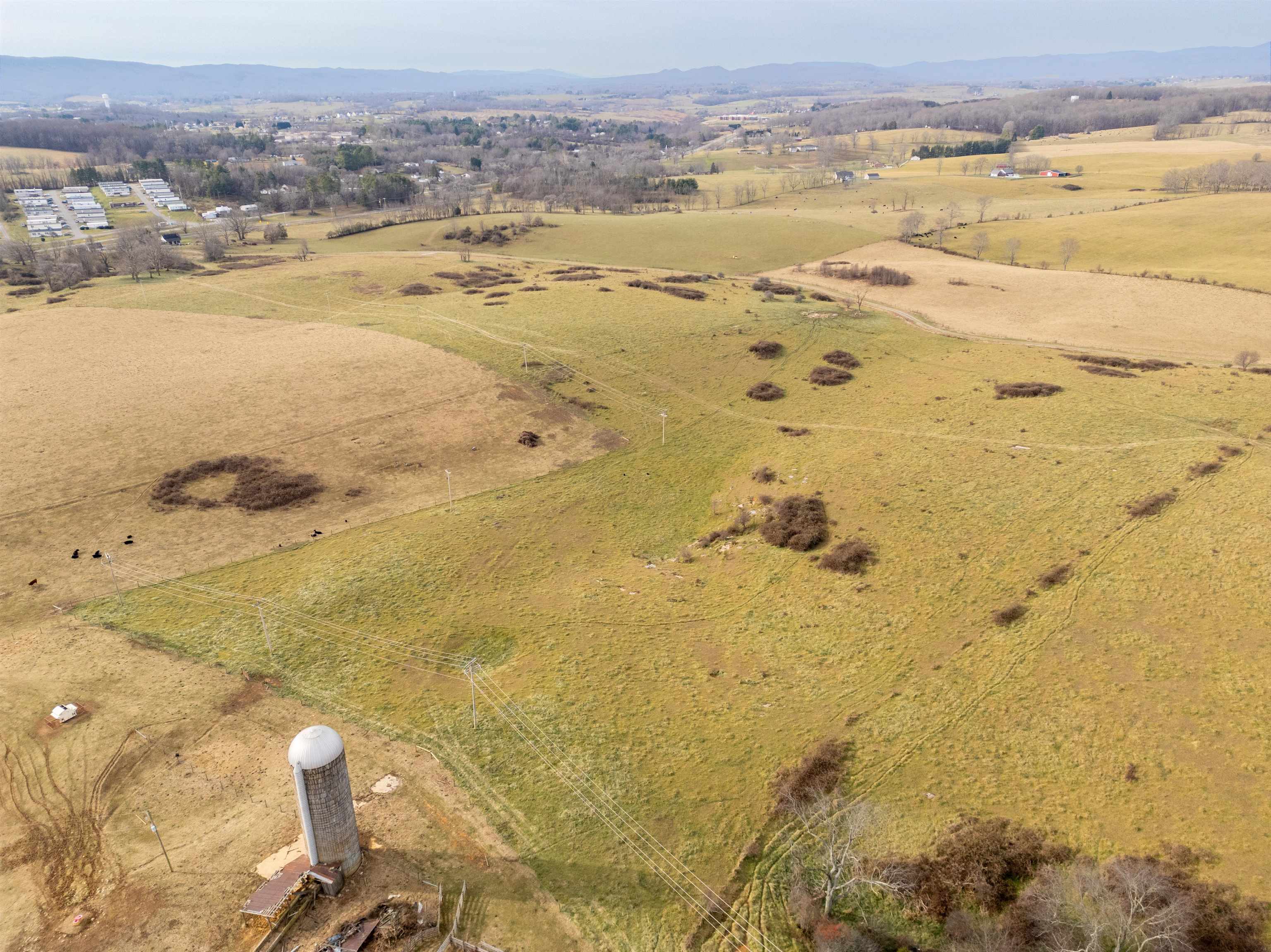 4933 Lee Highway Dublin VA 24084