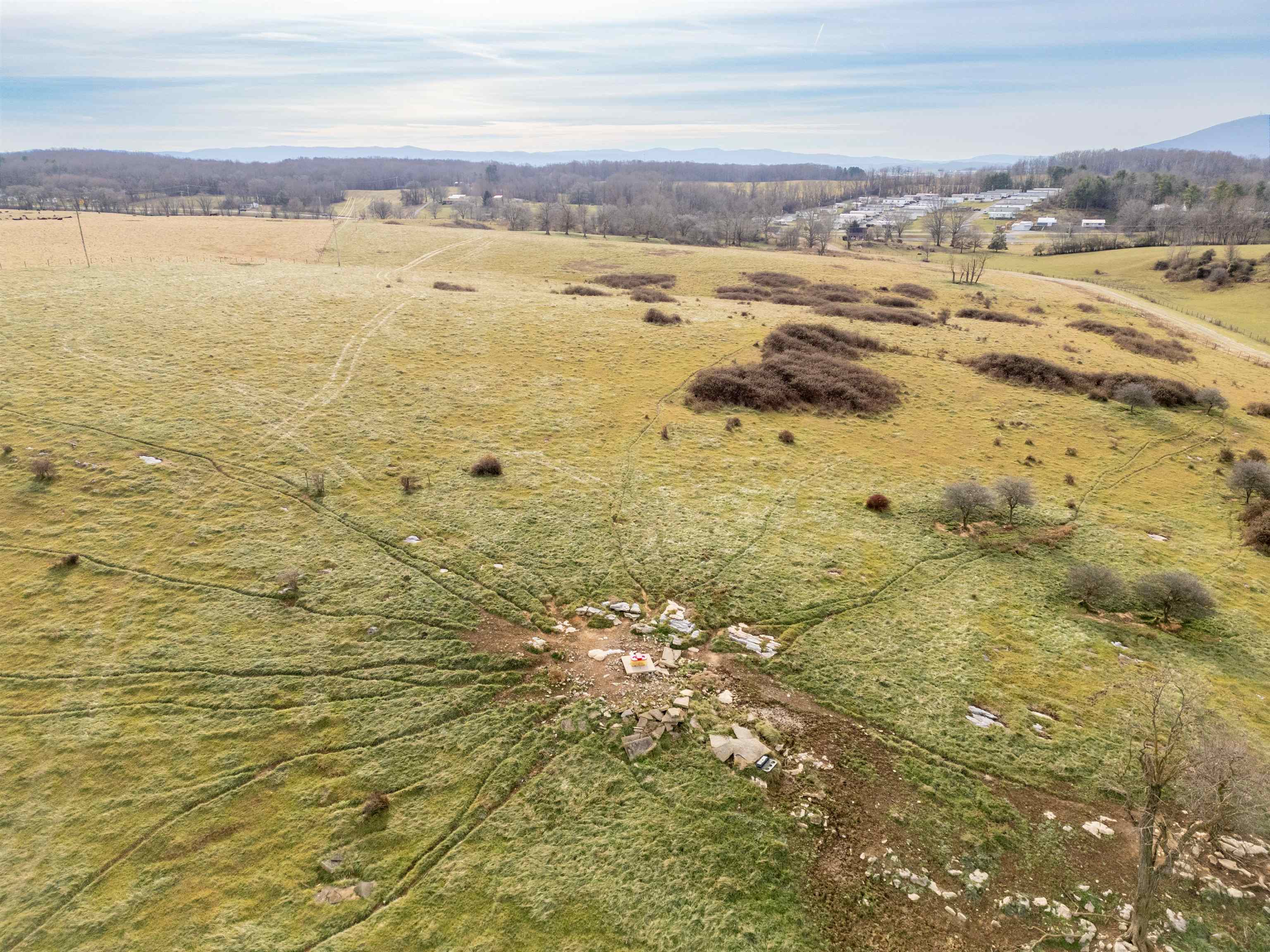 4933 Lee Highway Dublin VA 24084