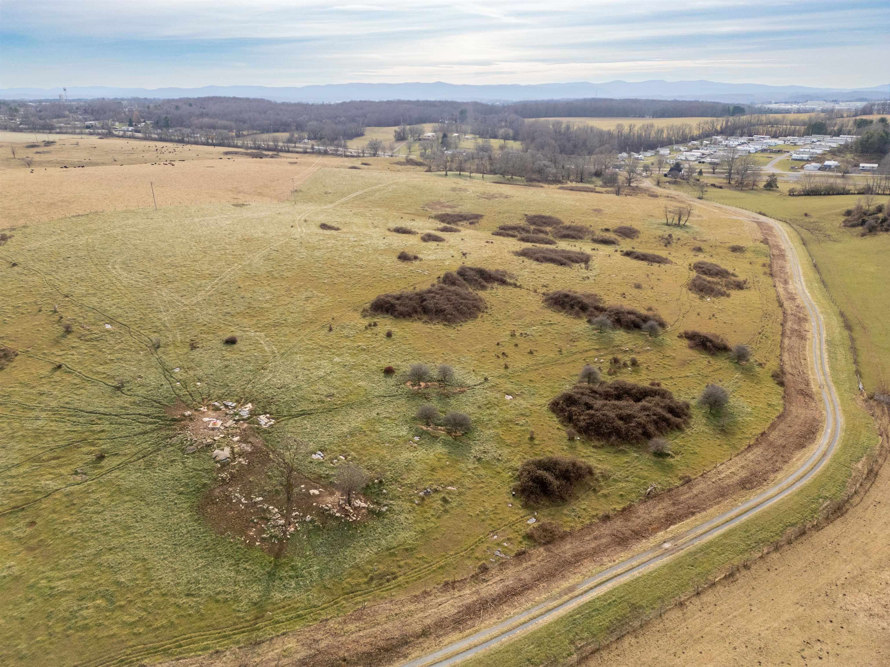 4933 Lee Highway Dublin VA 24084