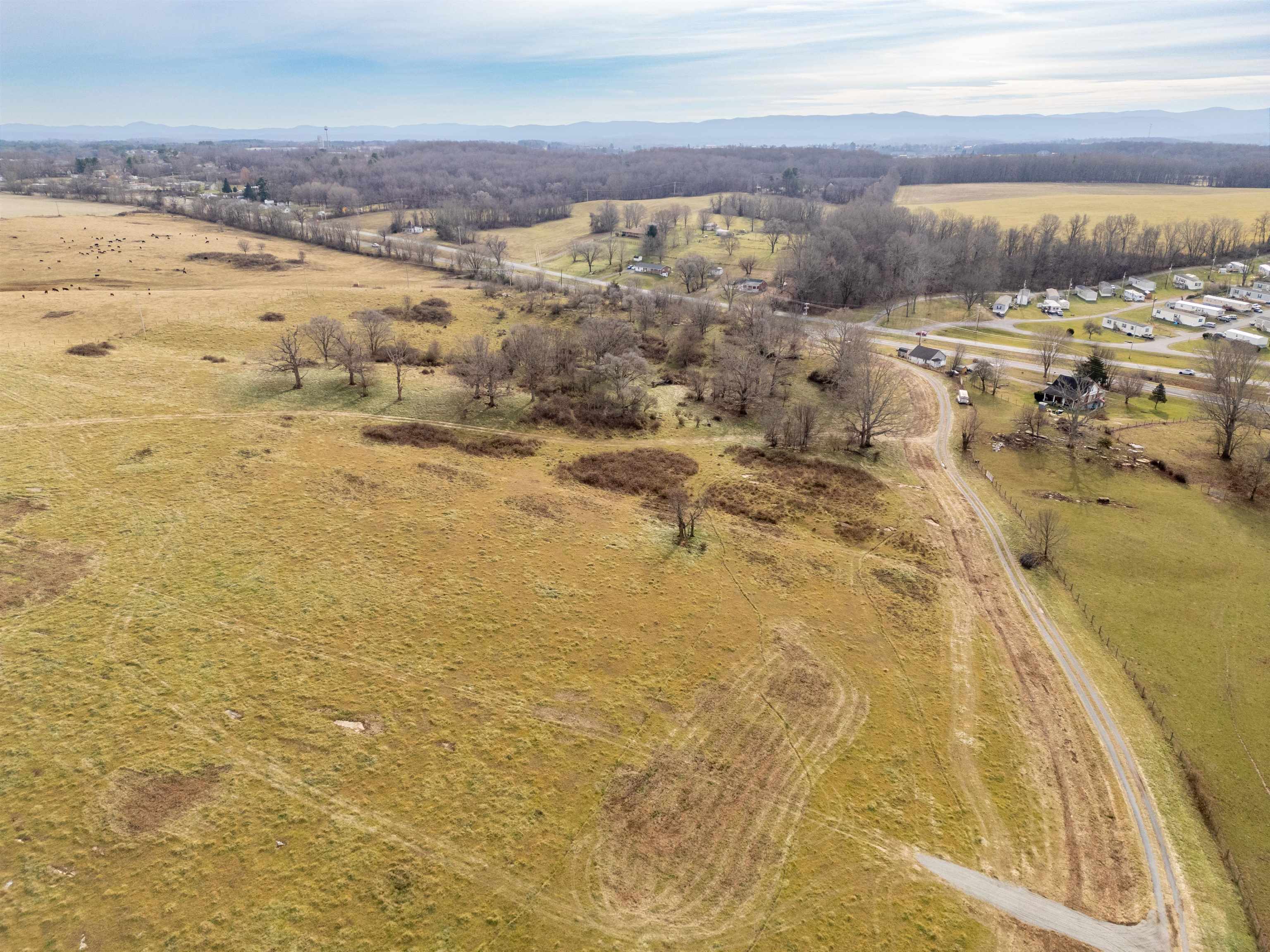 4933 Lee Highway Dublin VA 24084