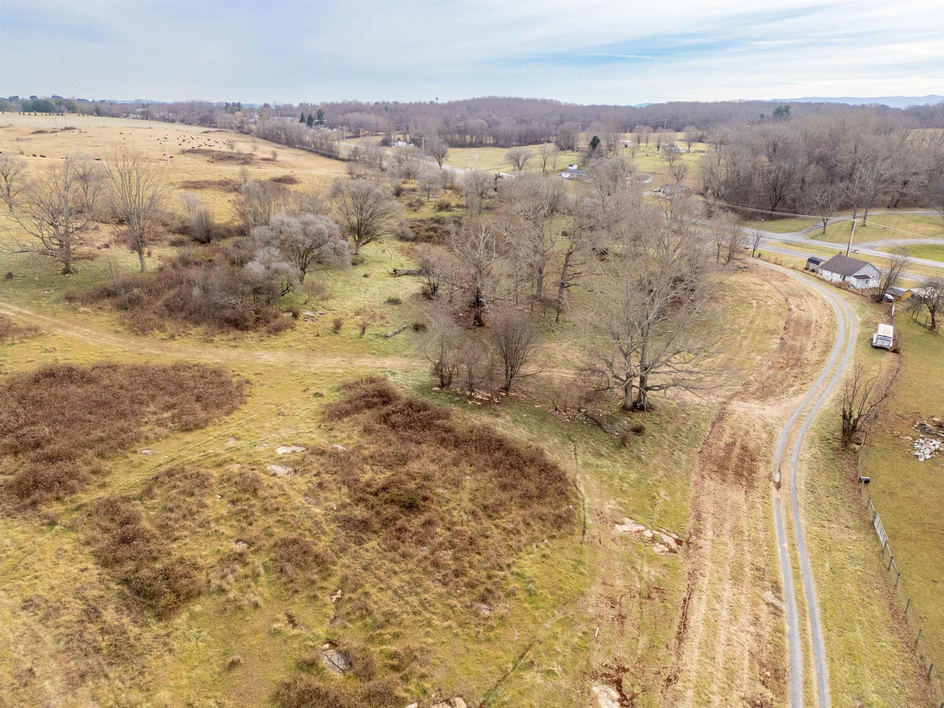 4933 Lee Highway Dublin VA 24084