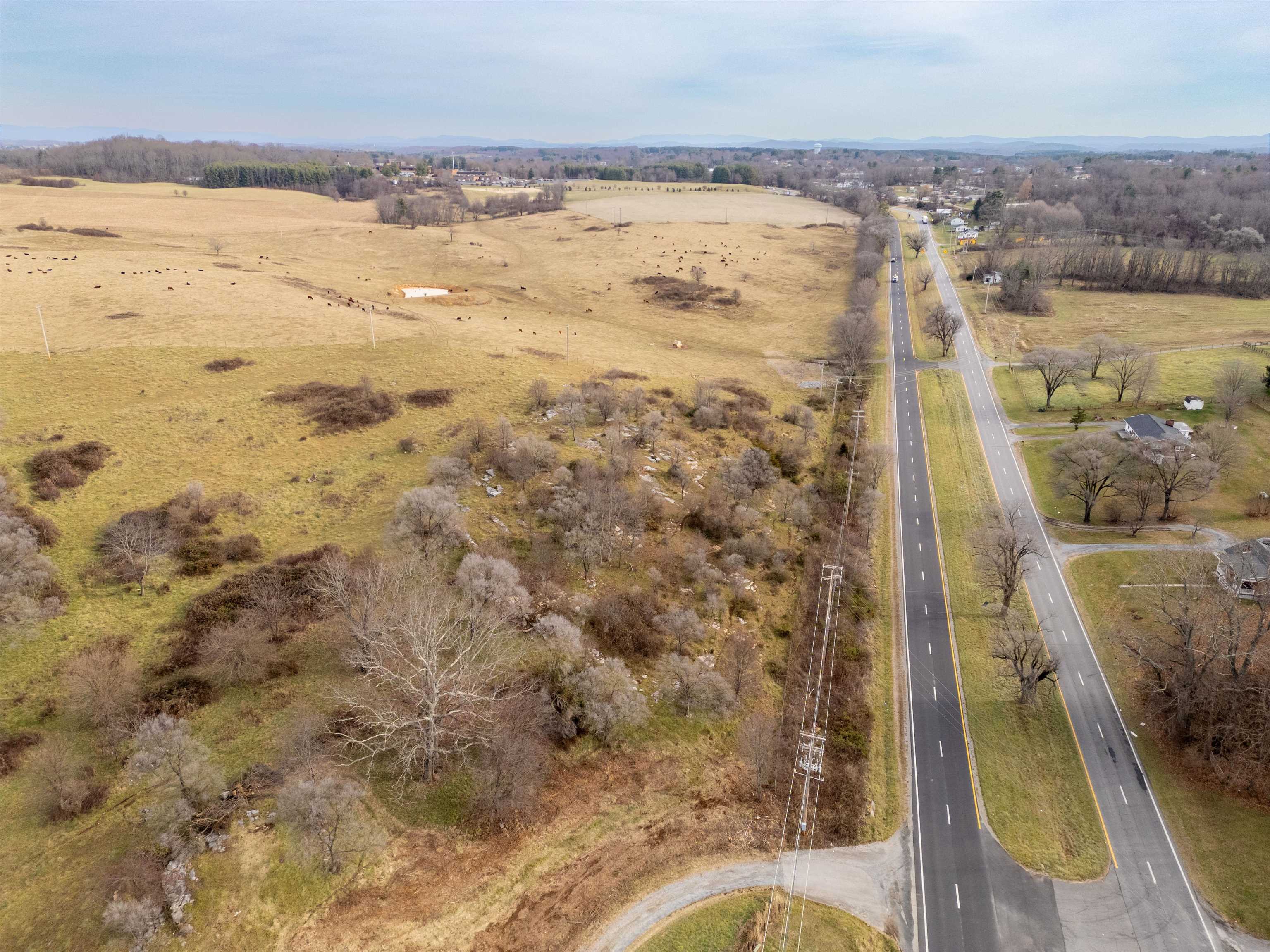 4933 Lee Highway Dublin VA 24084