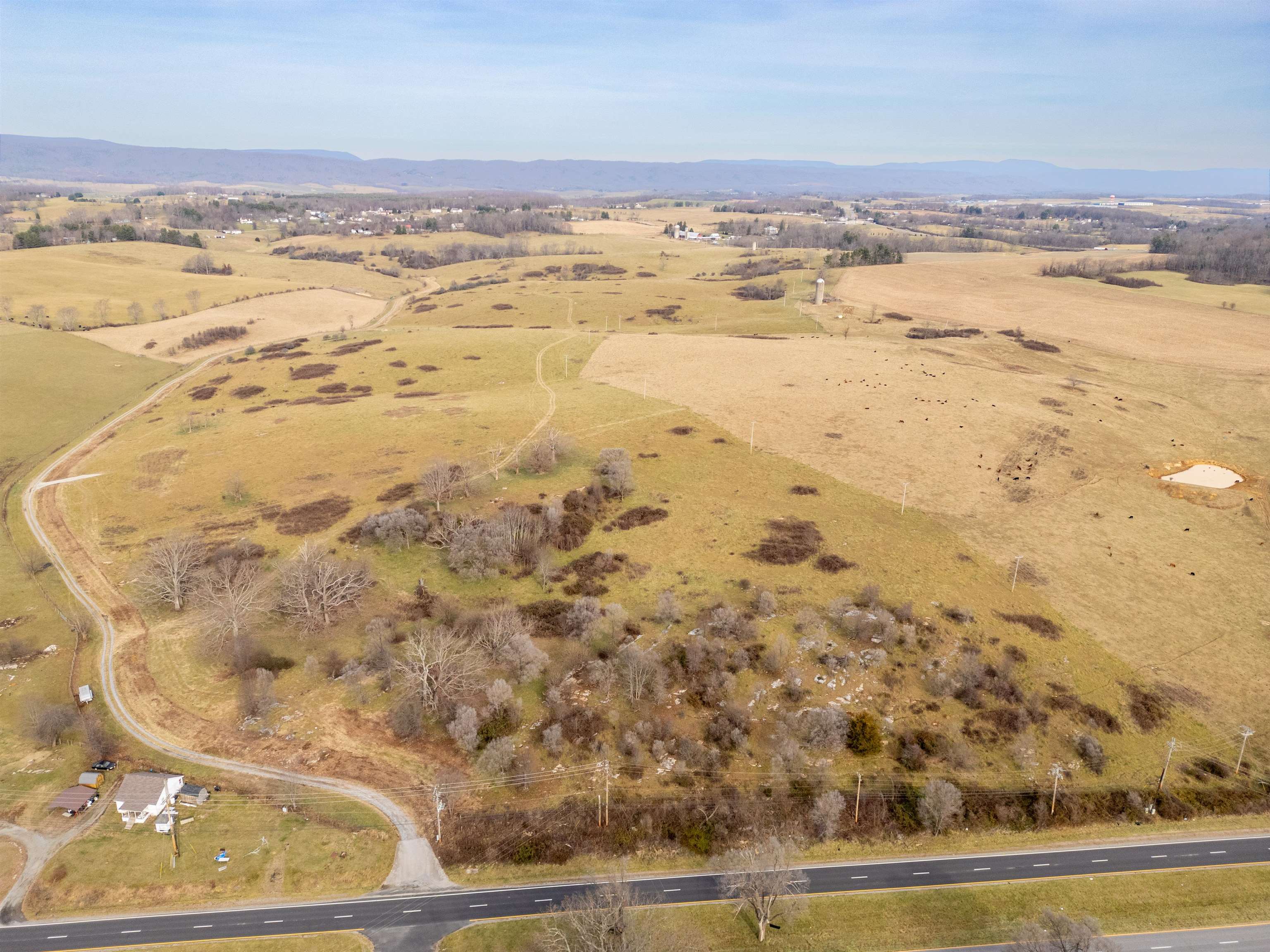 4933 Lee Highway Dublin VA 24084