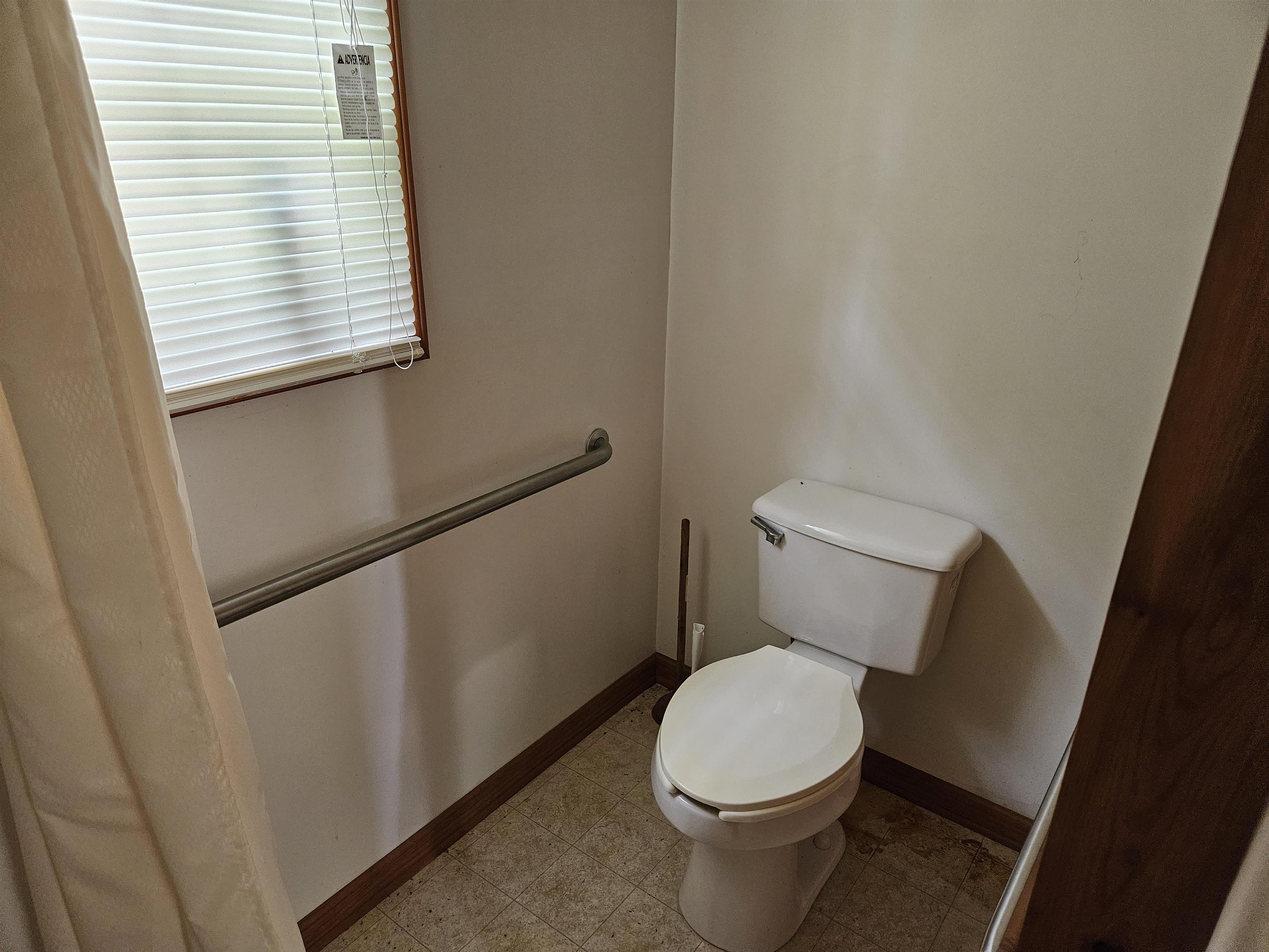 1227 Macks Mtn Road NW Indian Valley VA 24105