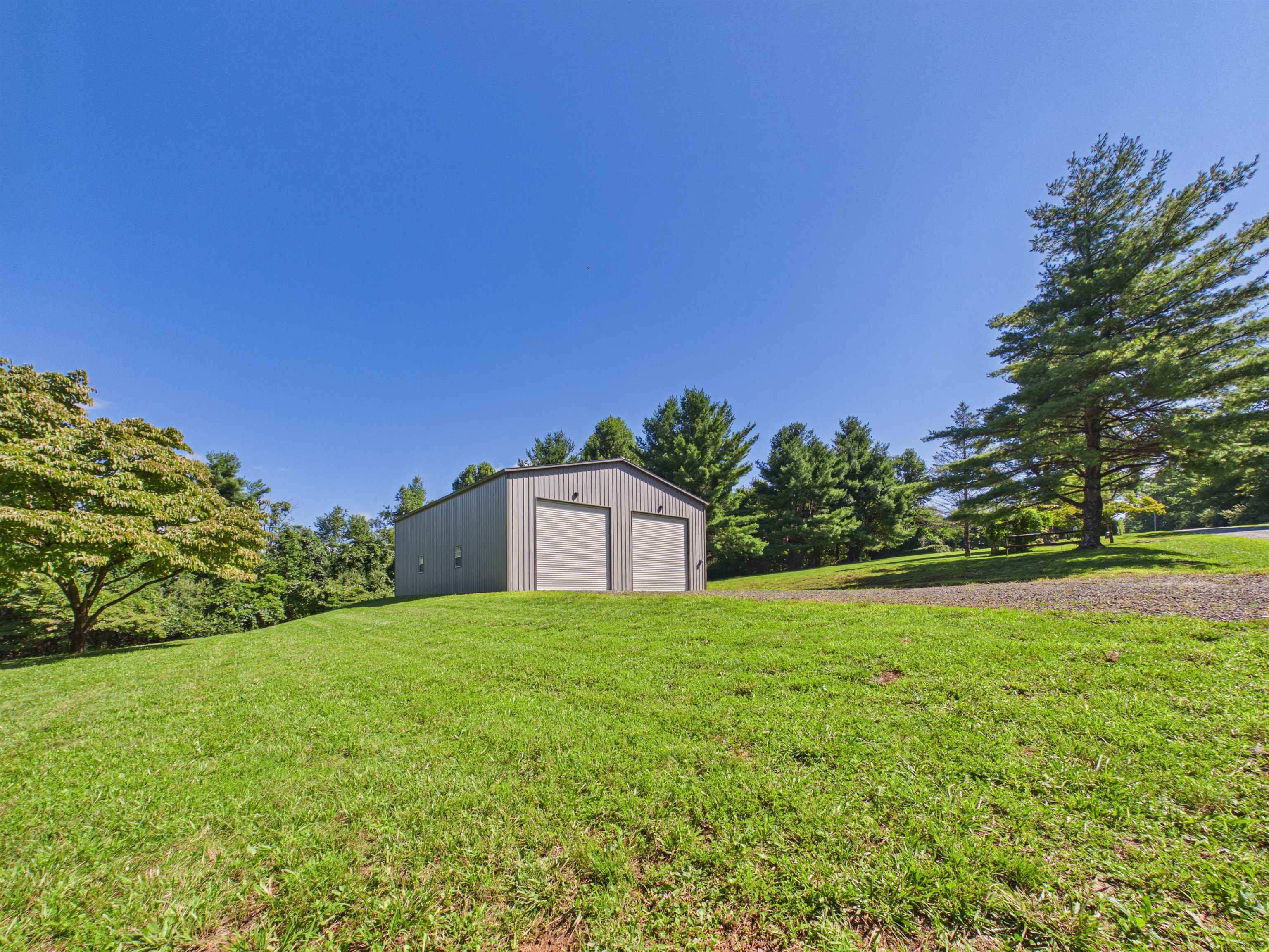 371 Ridge Oak Drive SE Copper Hill VA 24079