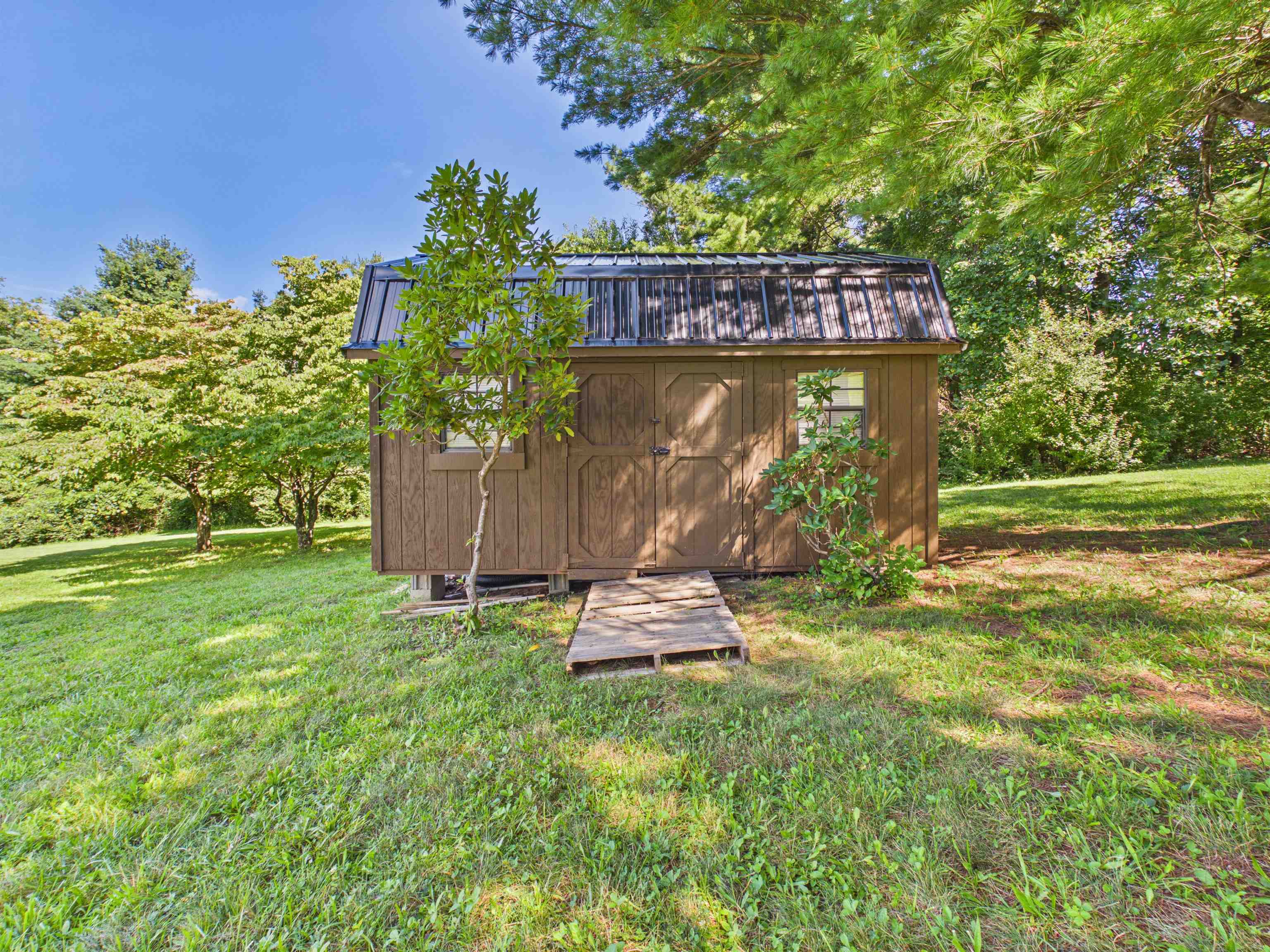 371 Ridge Oak Drive SE Copper Hill VA 24079