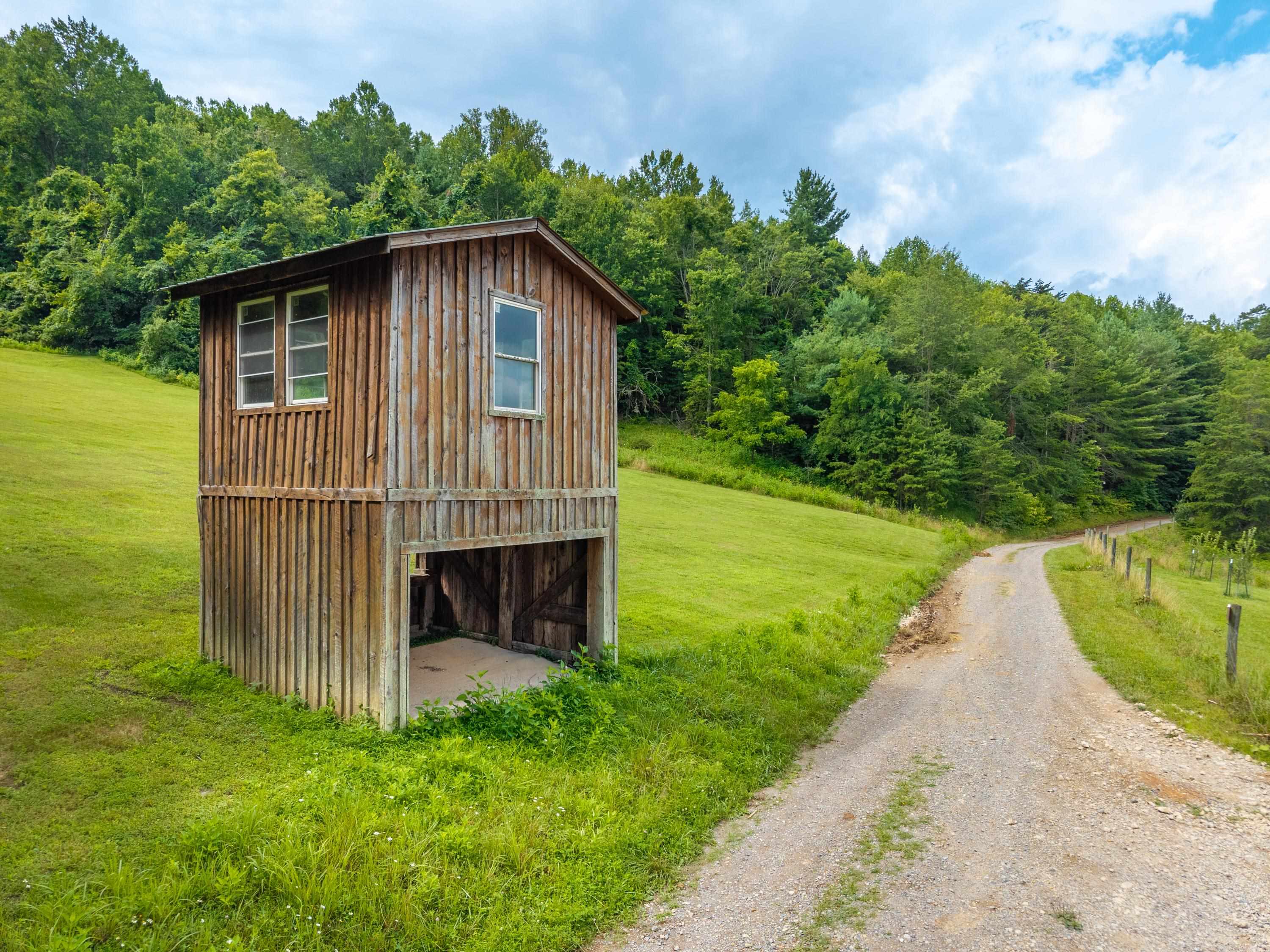 Tbd N Lot G Springdale Road N Pearisburg VA 24134