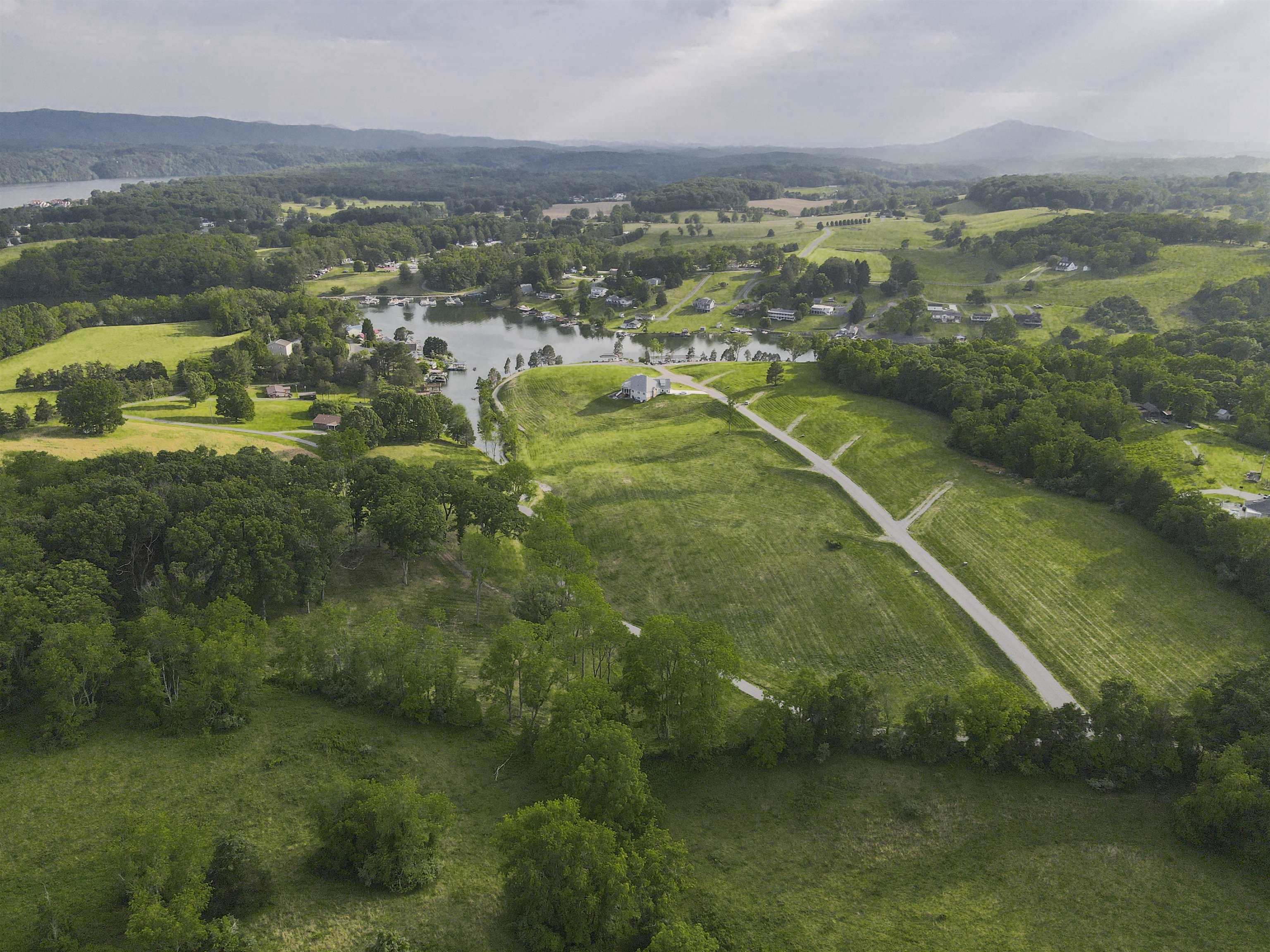 Tbd Tanager Lot 13 Cove Dublin VA 24084