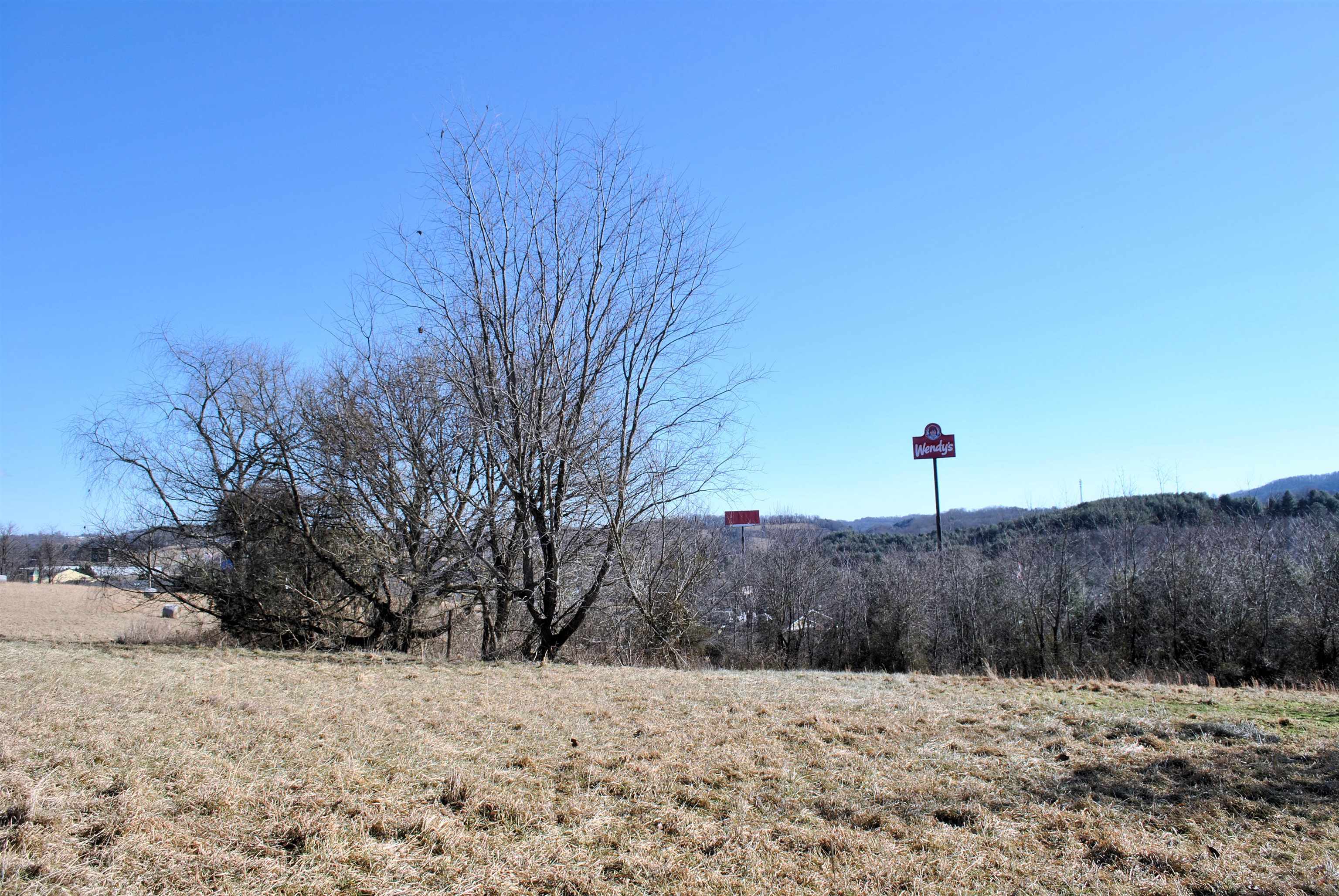 313 Airport Road Hillsville VA 24343