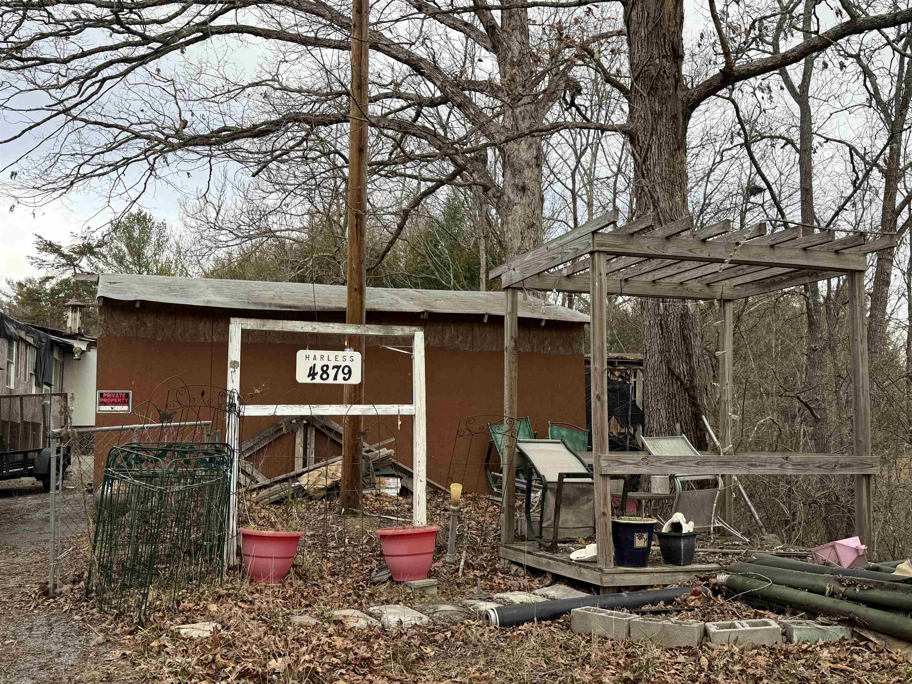 4879 Alum Spring Road Pulaski VA 24301