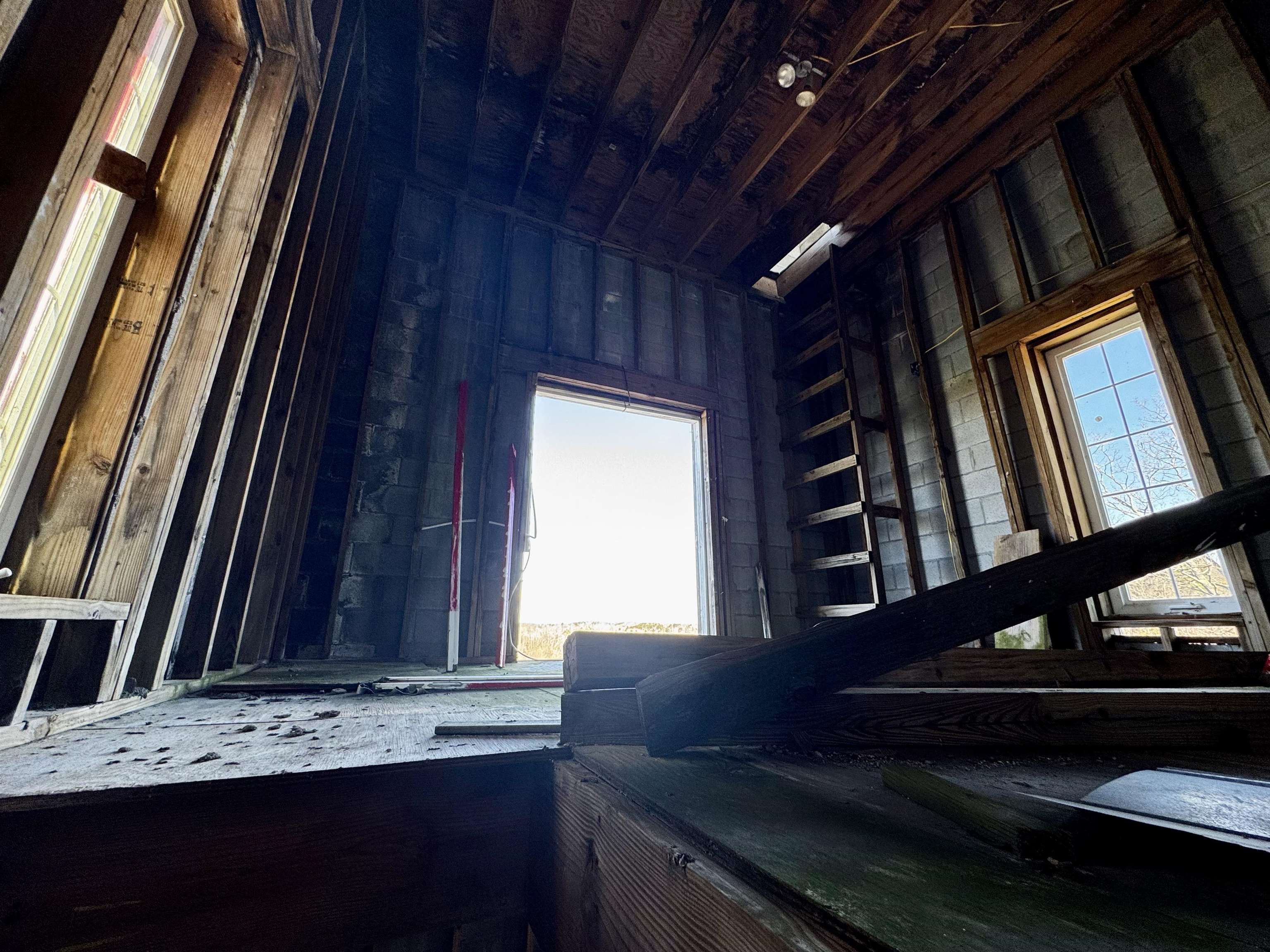 5588 Nunn Hollow Road Hiwassee VA 24347