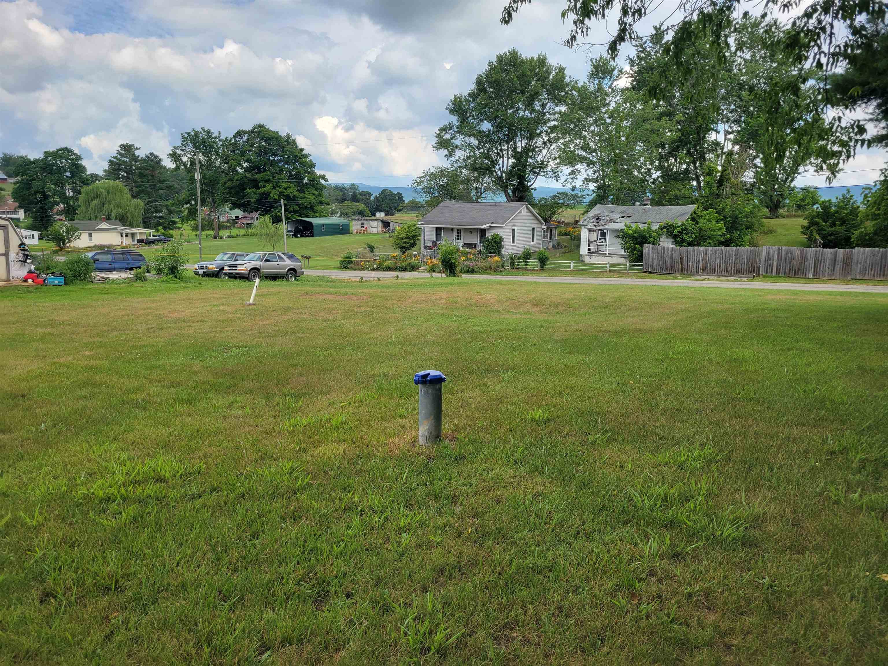 Tbd Hylton Village Loop Pulaski VA 24301