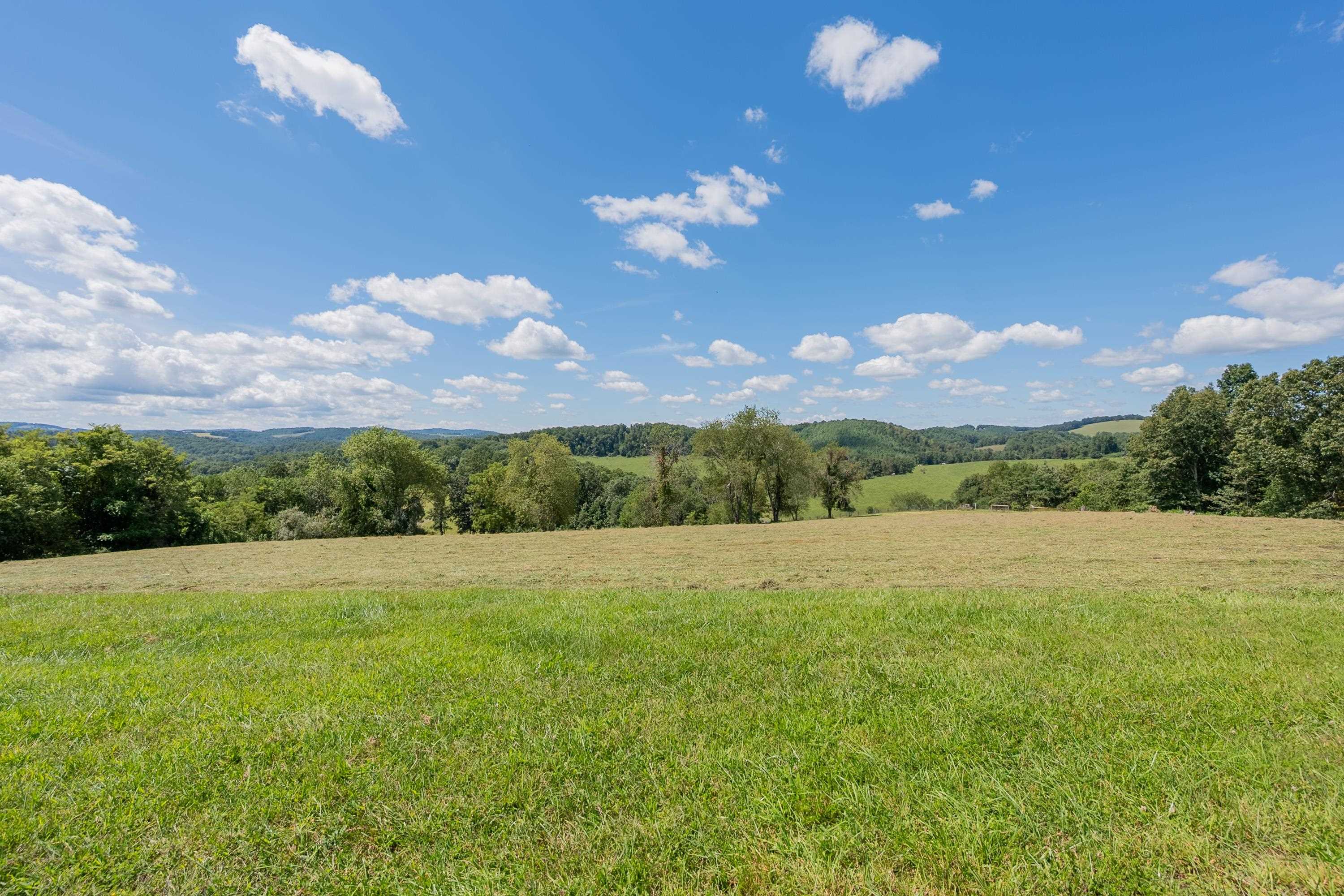 Lot 23 Crown Lane Hillsville VA 24343