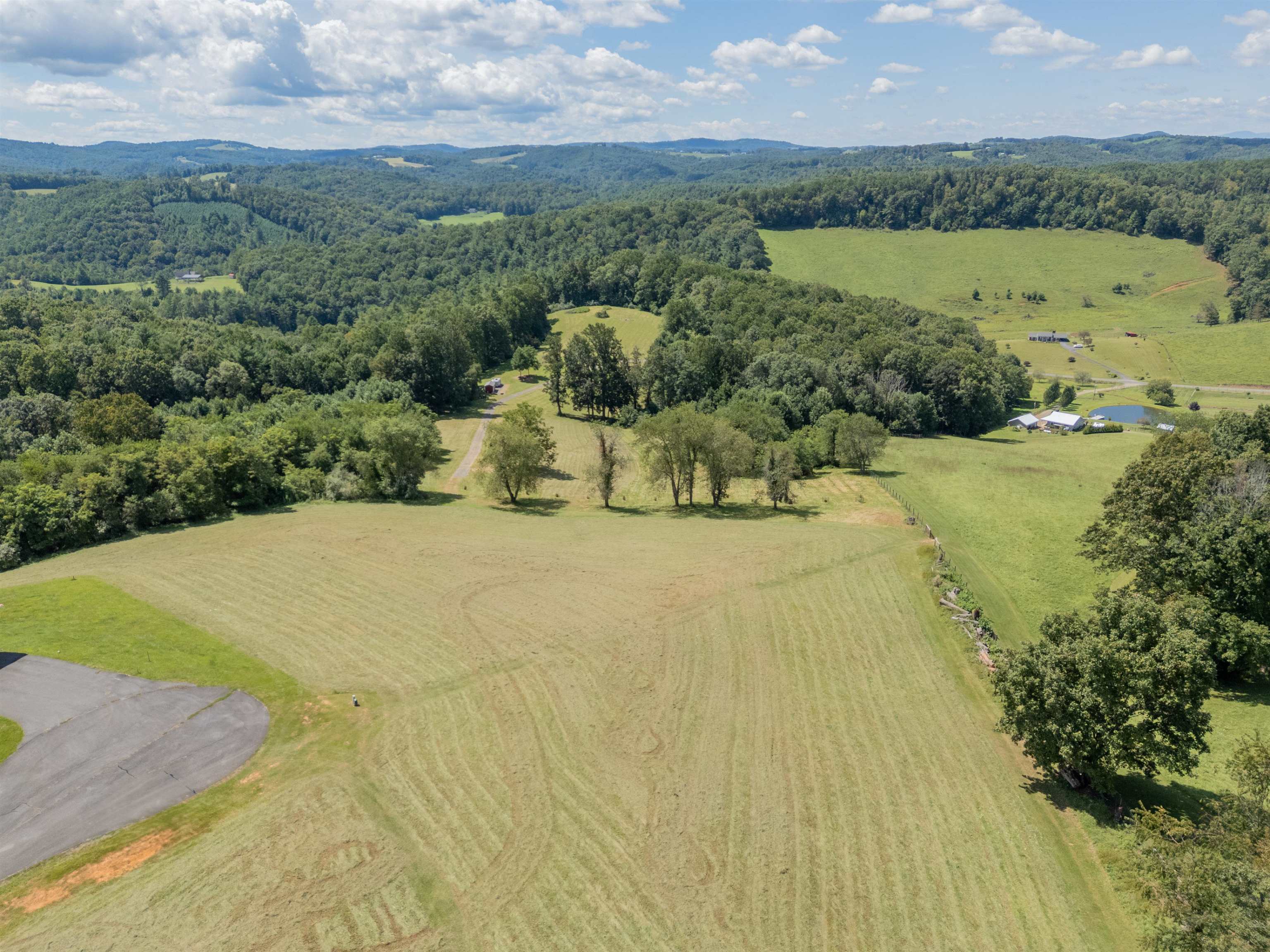 Lot 23 Crown Lane Hillsville VA 24343