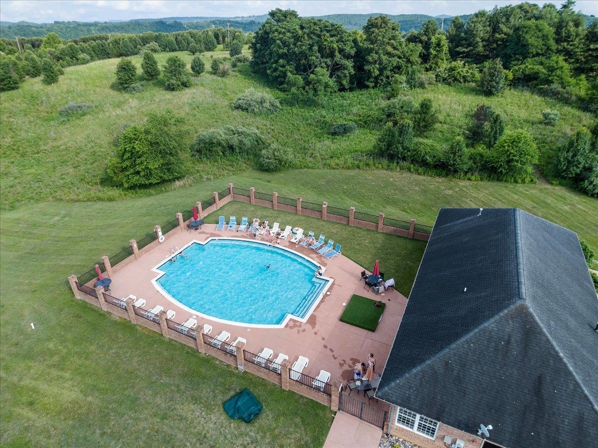 8156 River Course Drive Radford VA 24141