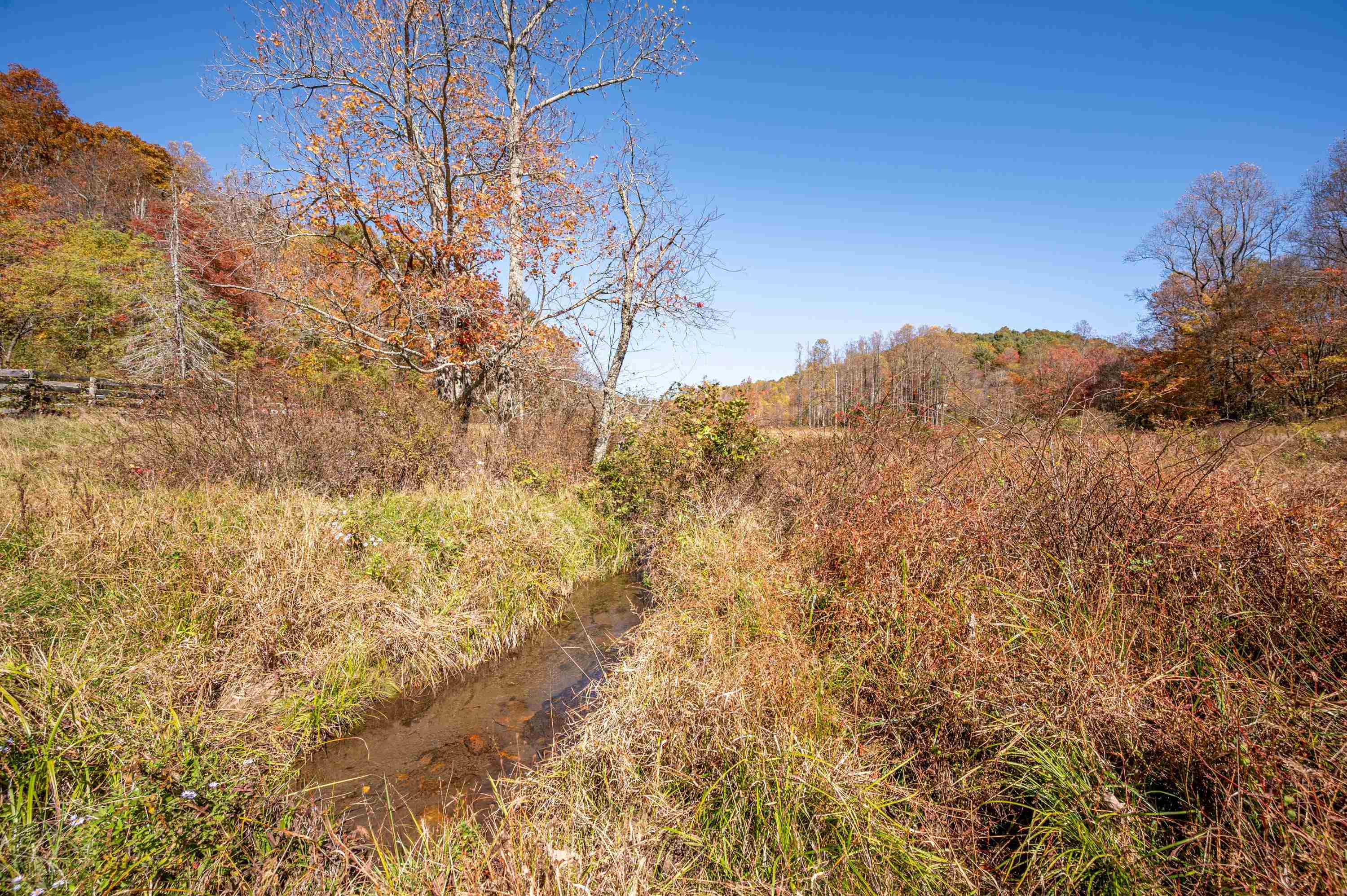 971 Phadettia Road Willis VA 24380