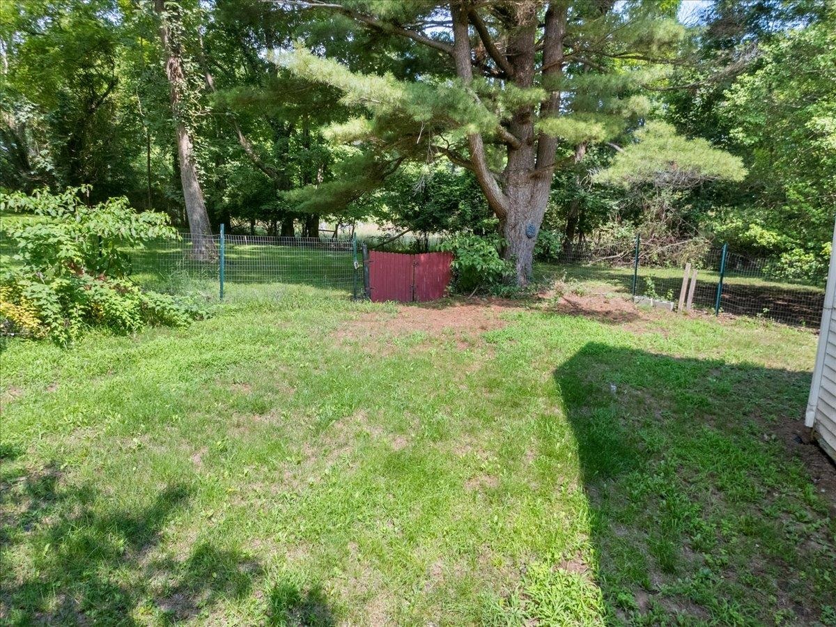6834 And 6840 Ferrell Road Belspring VA 24058