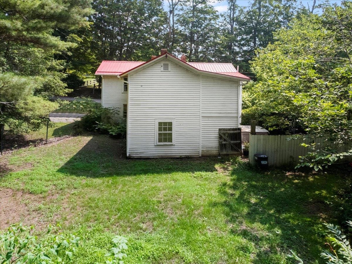 6834 And 6840 Ferrell Road Belspring VA 24058