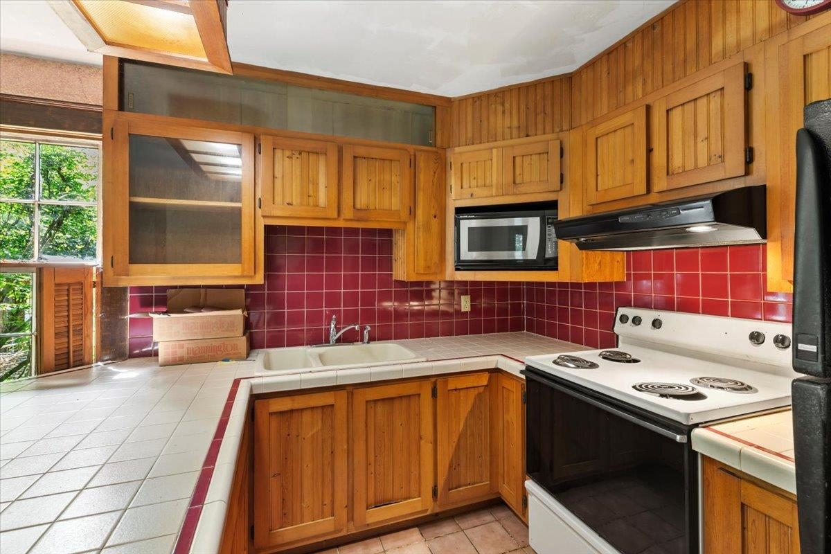 6834 And 6840 Ferrell Road Belspring VA 24058