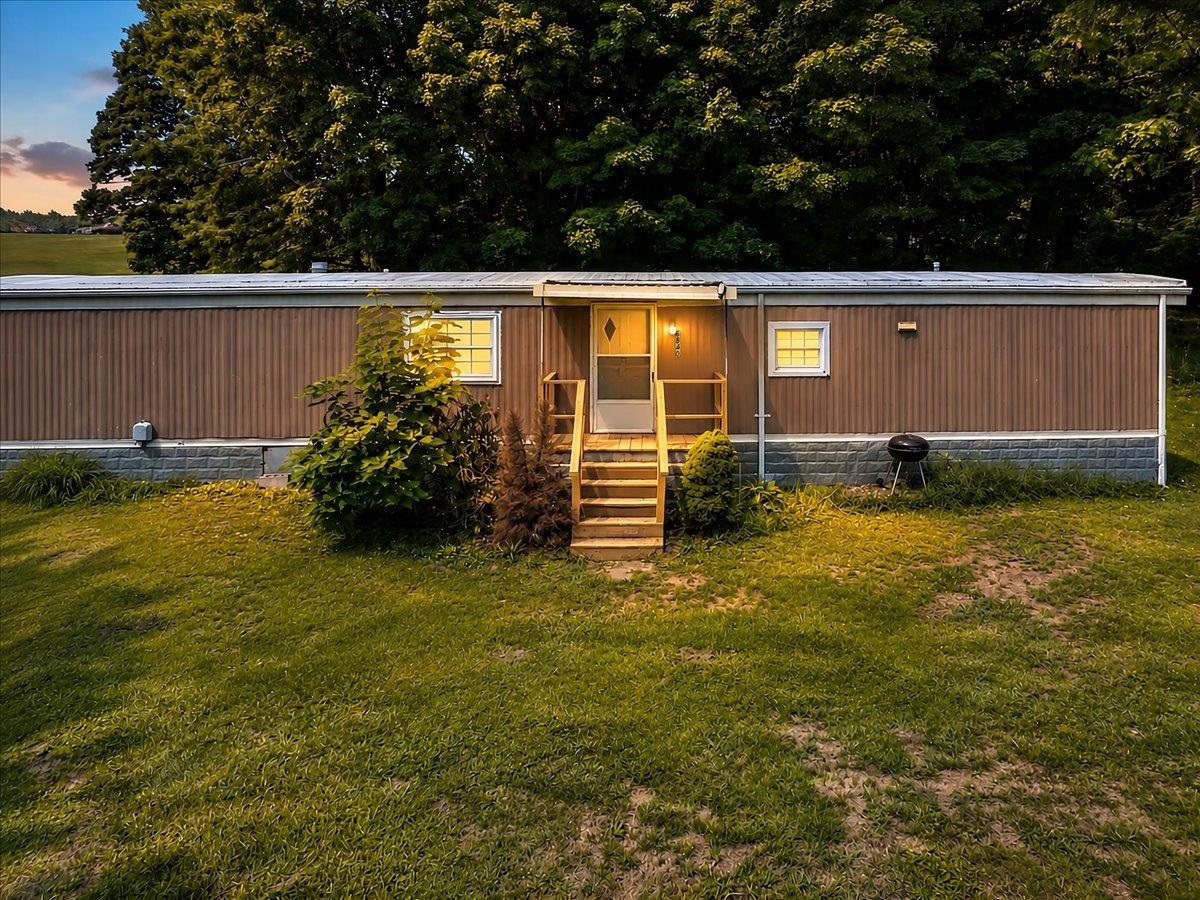 6834 And 6840 Ferrell Road Belspring VA 24058