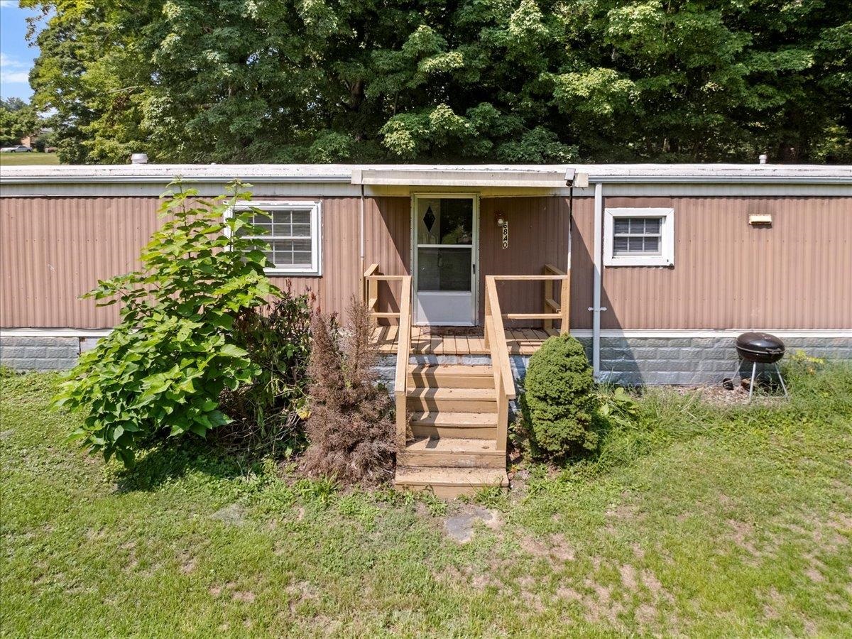 6834 And 6840 Ferrell Road Belspring VA 24058