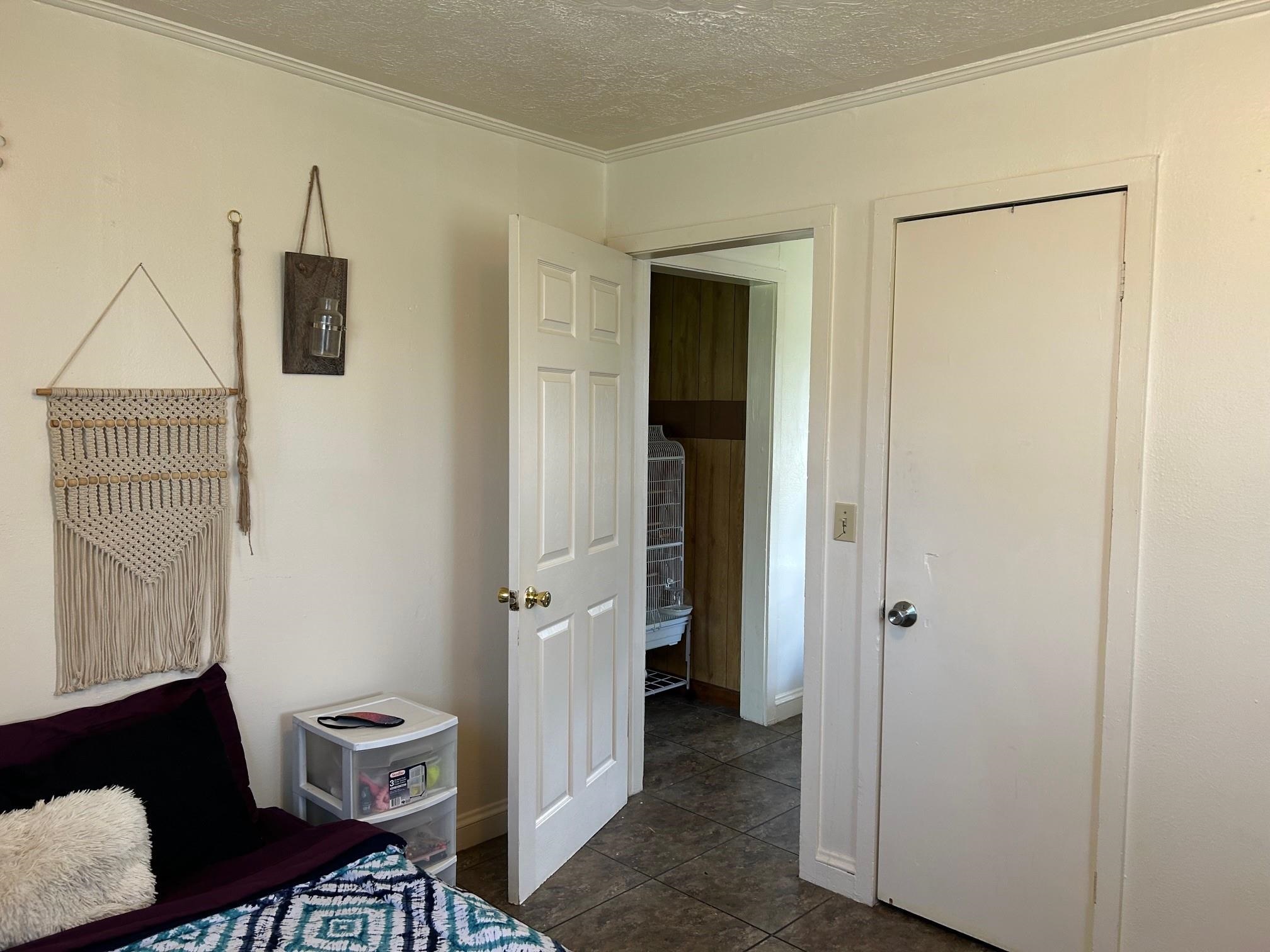 59,204,218,546 Bertha And Bunts Street Pulaski VA 24301