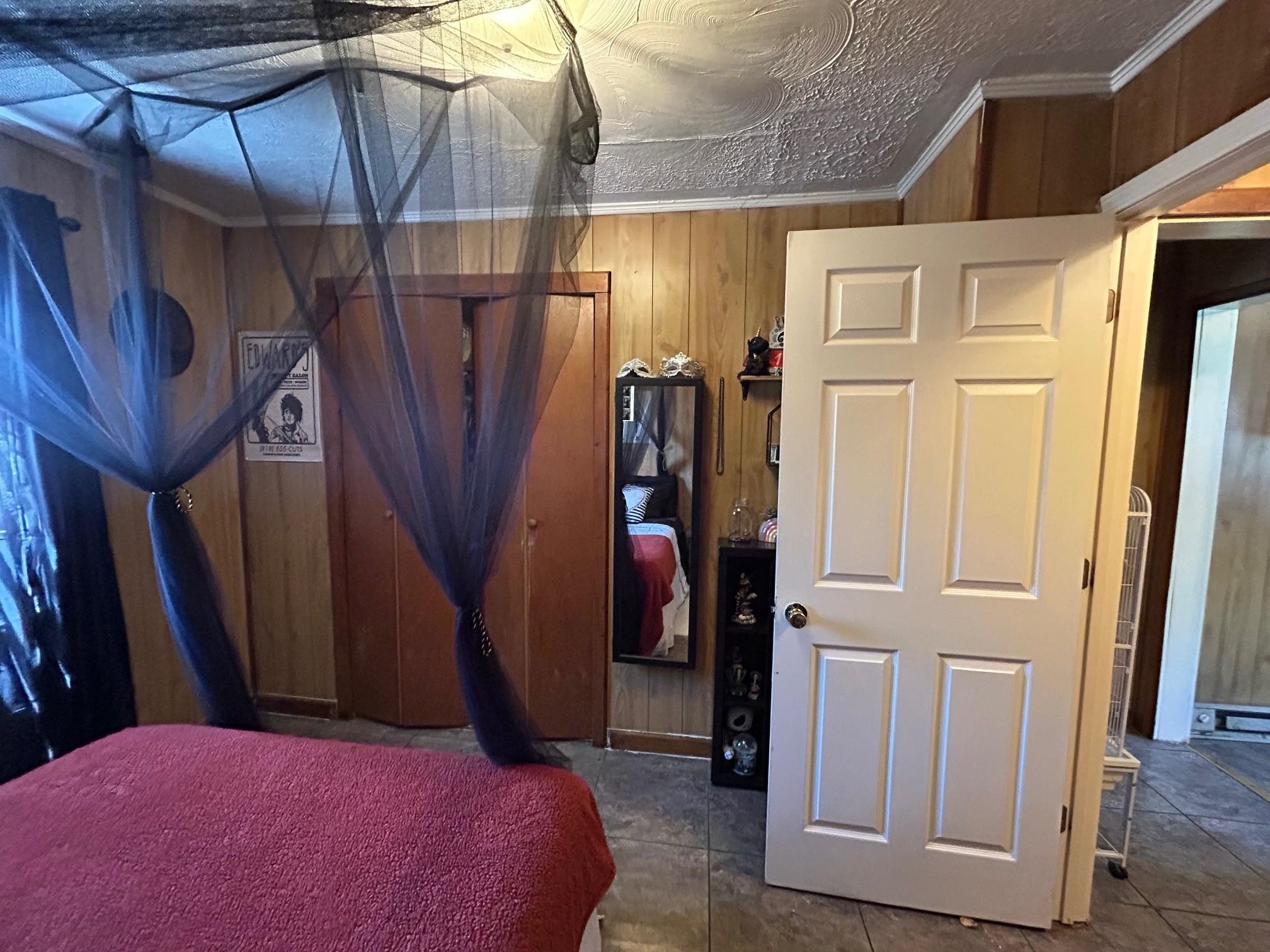 59,204,218,546 Bertha And Bunts Street Pulaski VA 24301