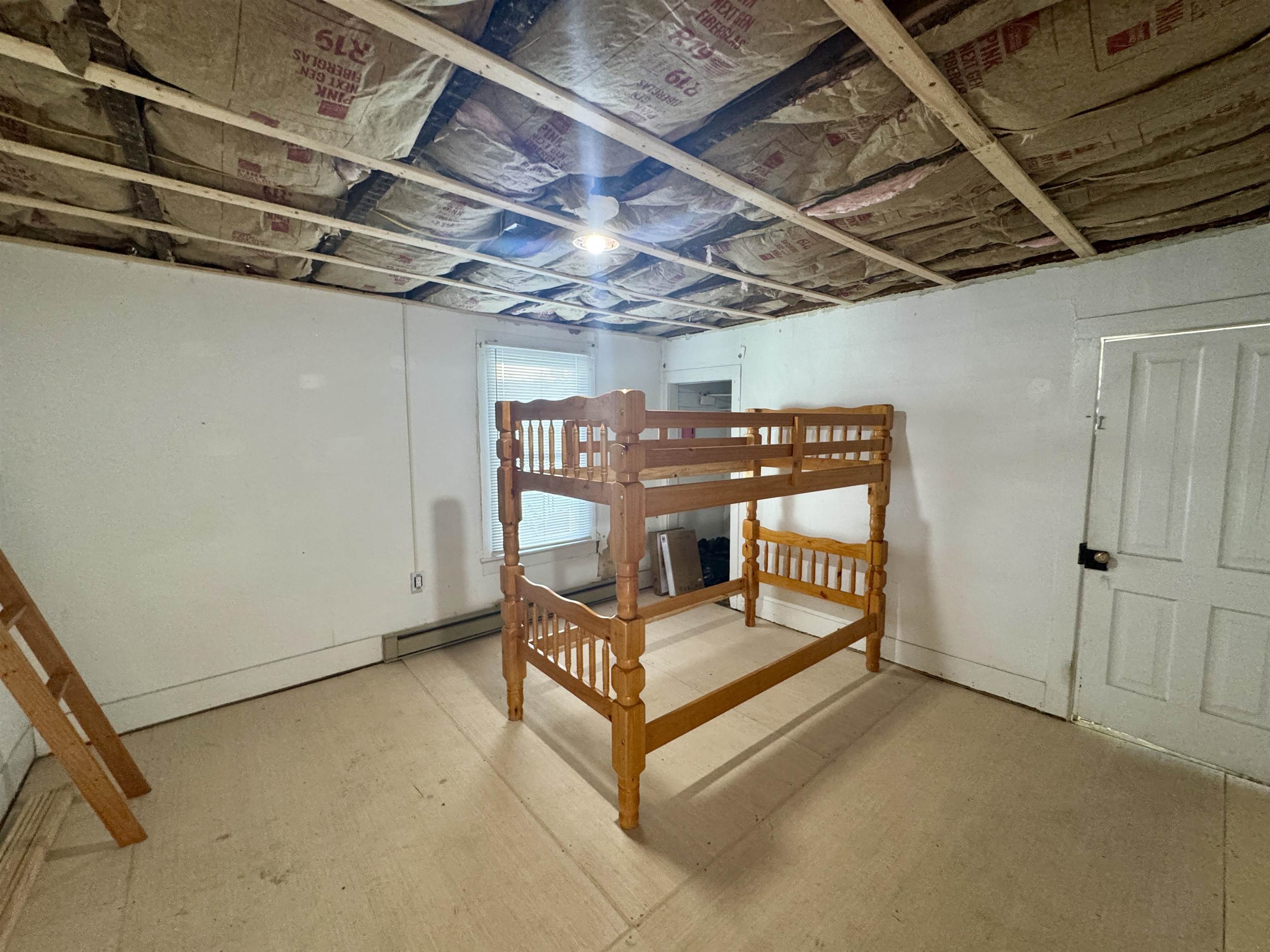 1618 Downey Street Radford VA 24141