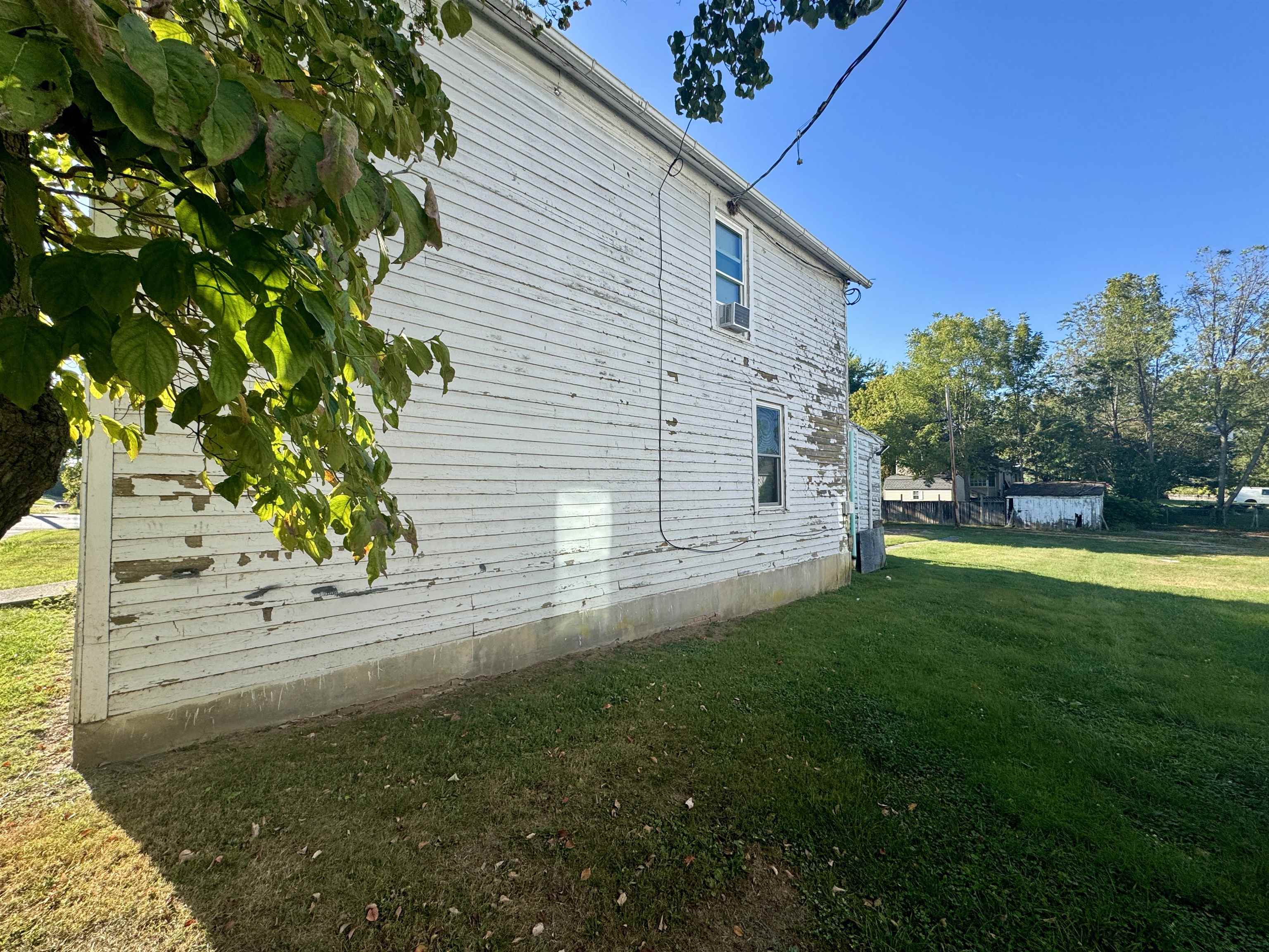 1618 Downey Street Radford VA 24141