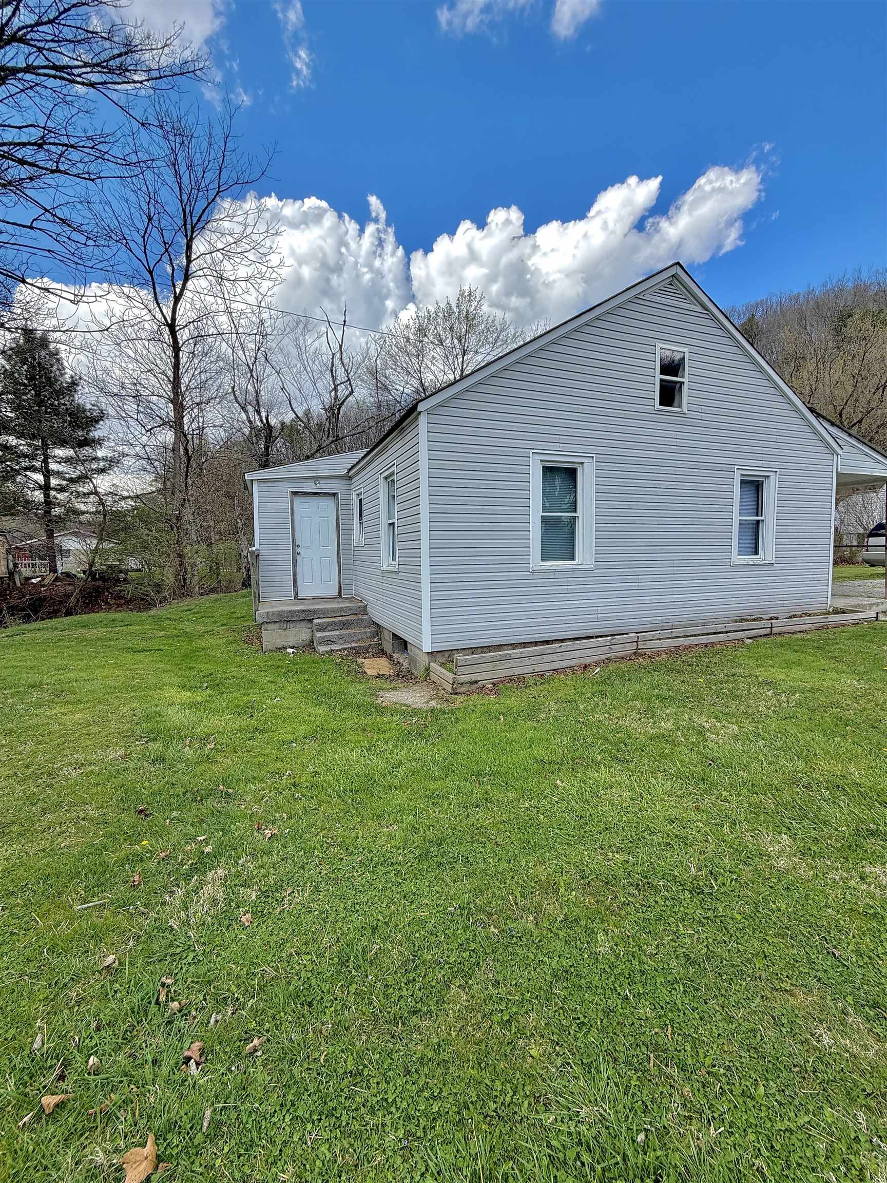 330 S College Avenue Bluefield VA 24605