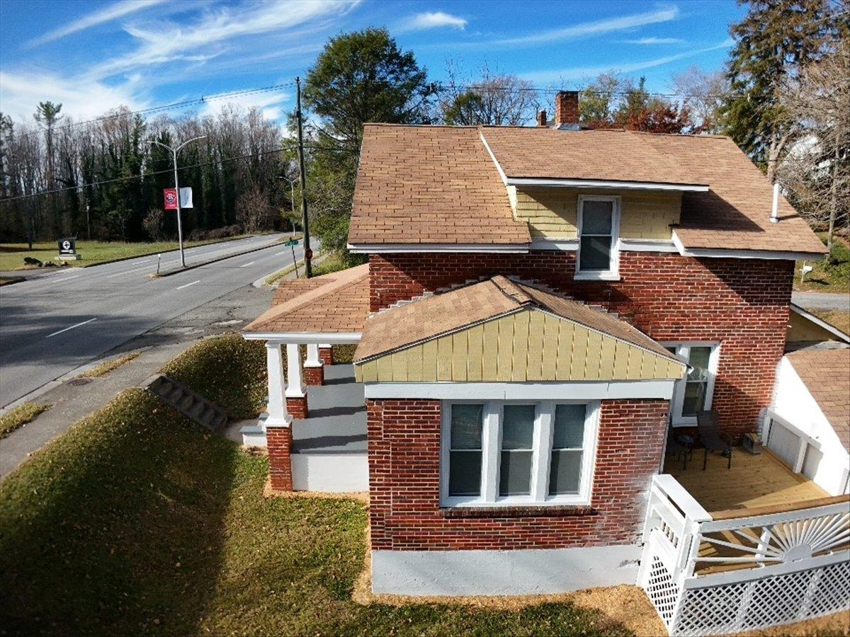 1017-1019 Tyler Avenue Radford VA 24141