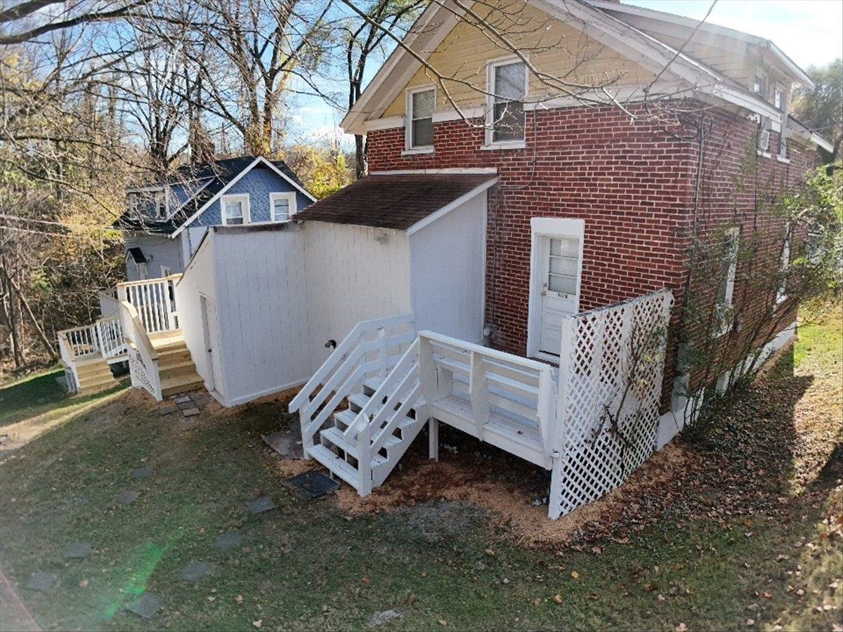 1017-1019 Tyler Avenue Radford VA 24141